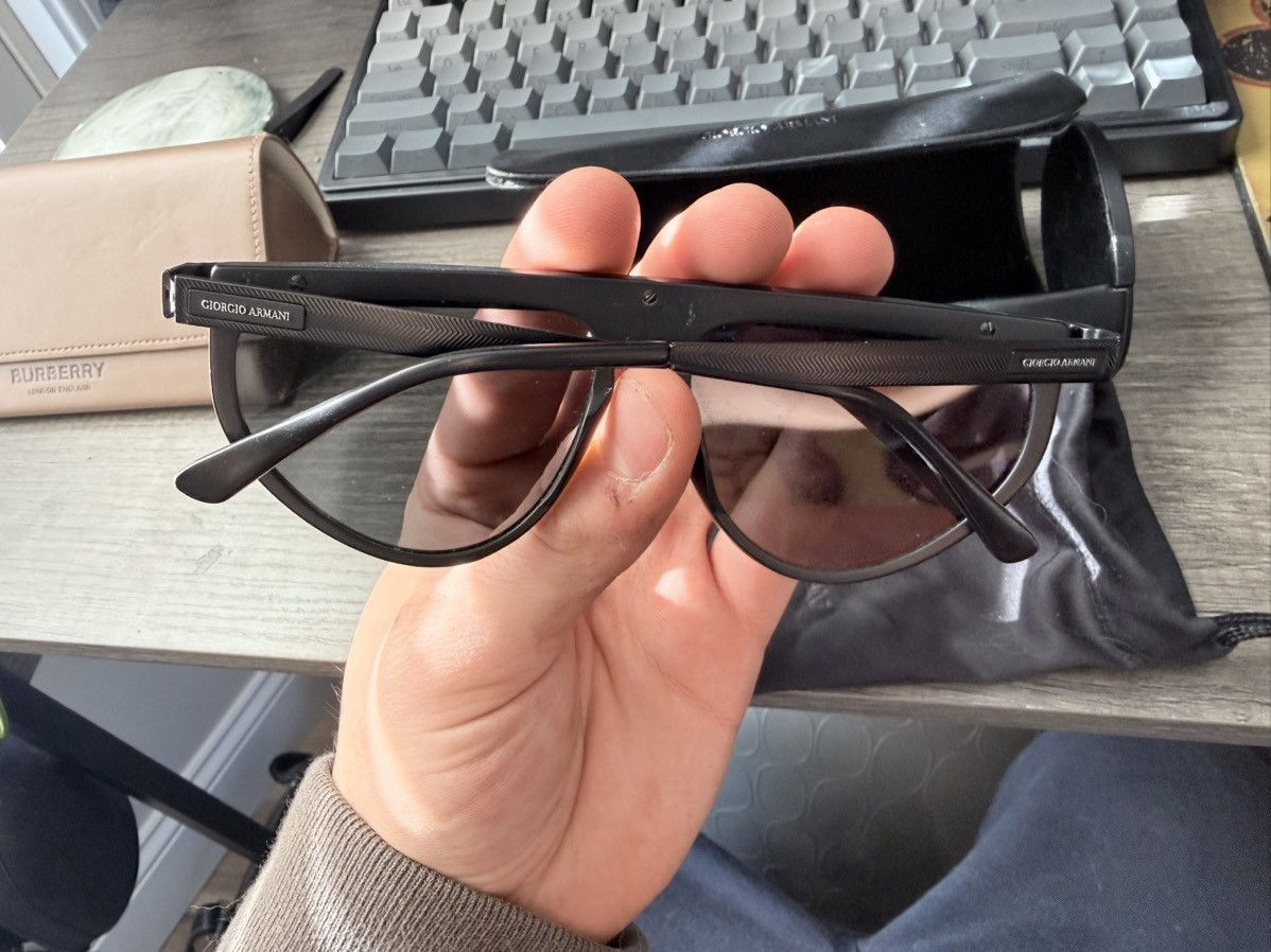 Giorgio Armani Used giorgio armani sunglasses Size ONE SIZE - 4 Thumbnail