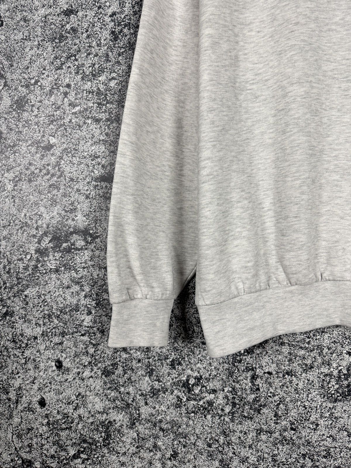 Reebok Reebok Vintage 90s Gray Sweatshirt Pullover Big Logo Size L Size US L / EU 52-54 / 3 - 14 Thumbnail