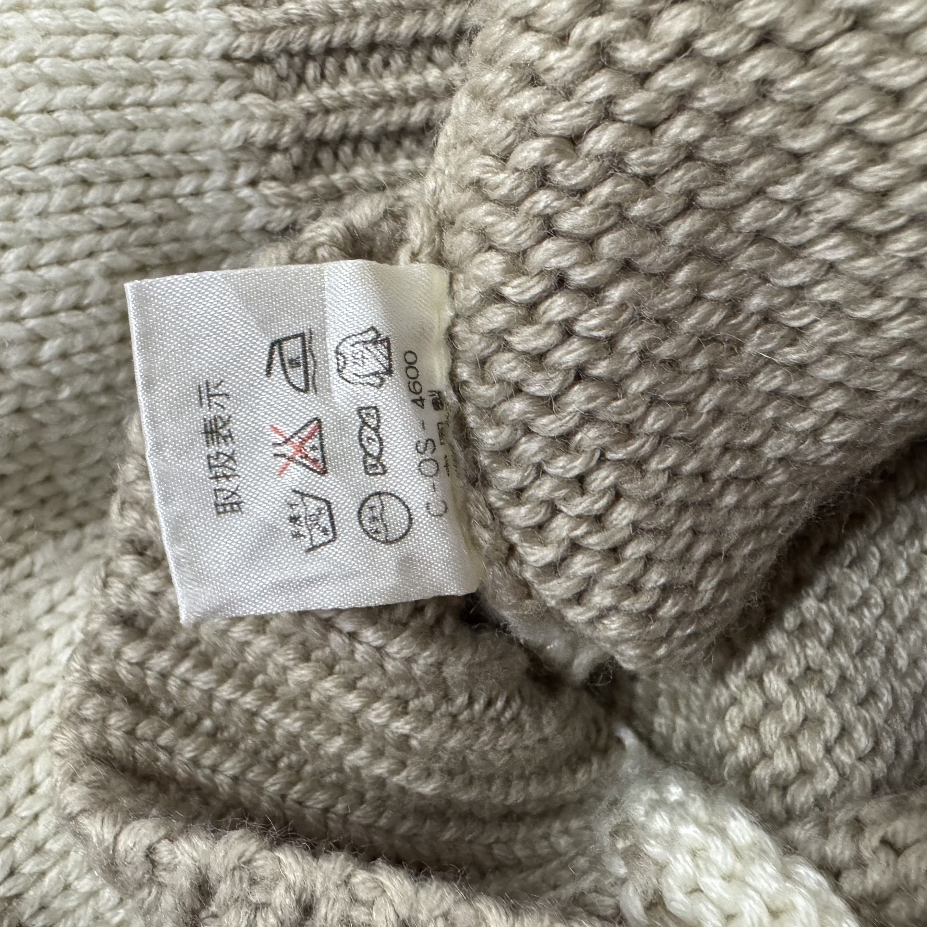 Mickey Mouse Vintage Mickey Mouse Overprint Knit Sweater Streetwear Size US M / EU 48-50 / 2 - 10 Thumbnail