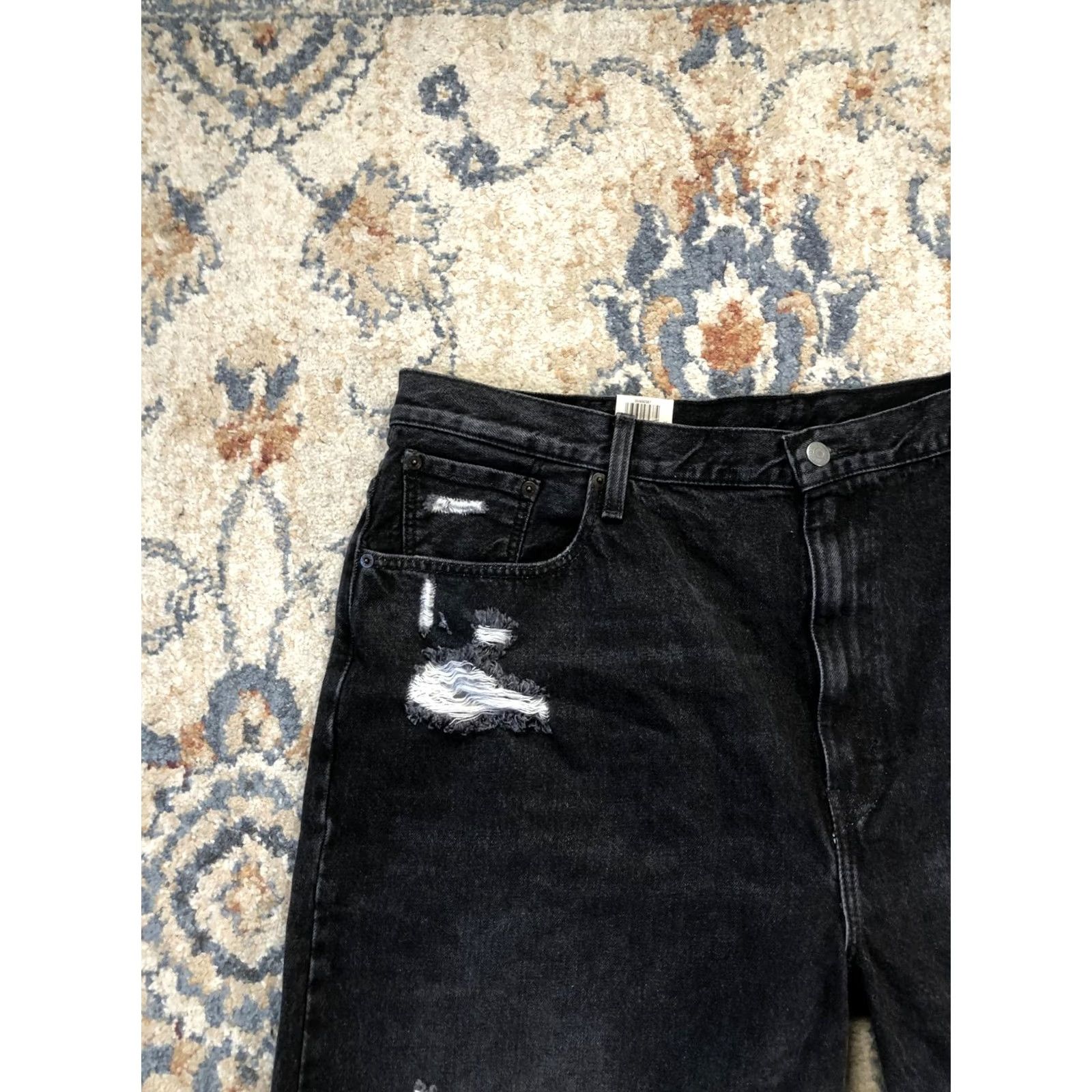 Levi's Levi's 569 Bermuda Shorts Mens 42 Black Denim Distressed 5-Pocket Relaxed Fit Shorts Size US 42 / EU 58 - 2 Thumbnail