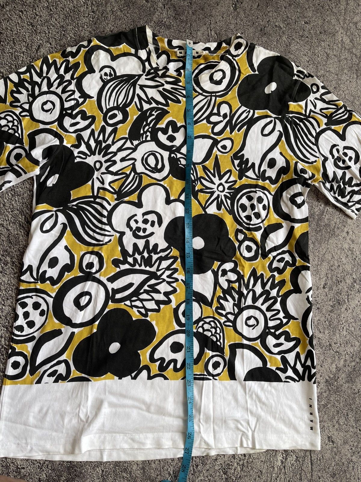 Japanese Brand Marni flower tshirt Size US M / EU 48-50 / 2 - 11 Thumbnail