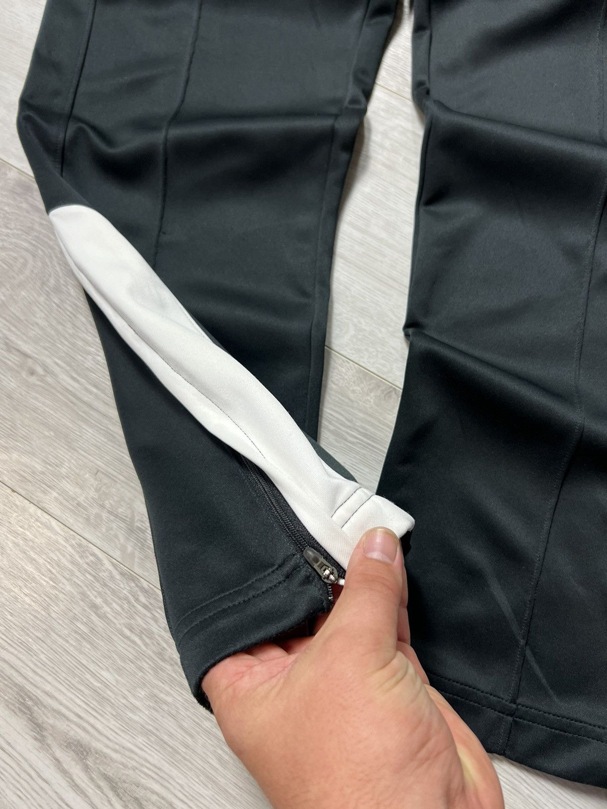 Nike Rare Vintage Nike Tennis Court Track Suit Jacket And Pants Size US M / EU 48-50 / 2 - 15 Thumbnail