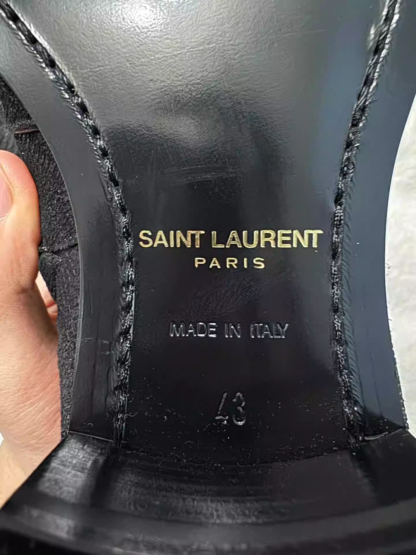 Saint Laurent Paris Saint Laurent Embossed Chelsea Boots Size US 10 / EU 43 - 5 Thumbnail