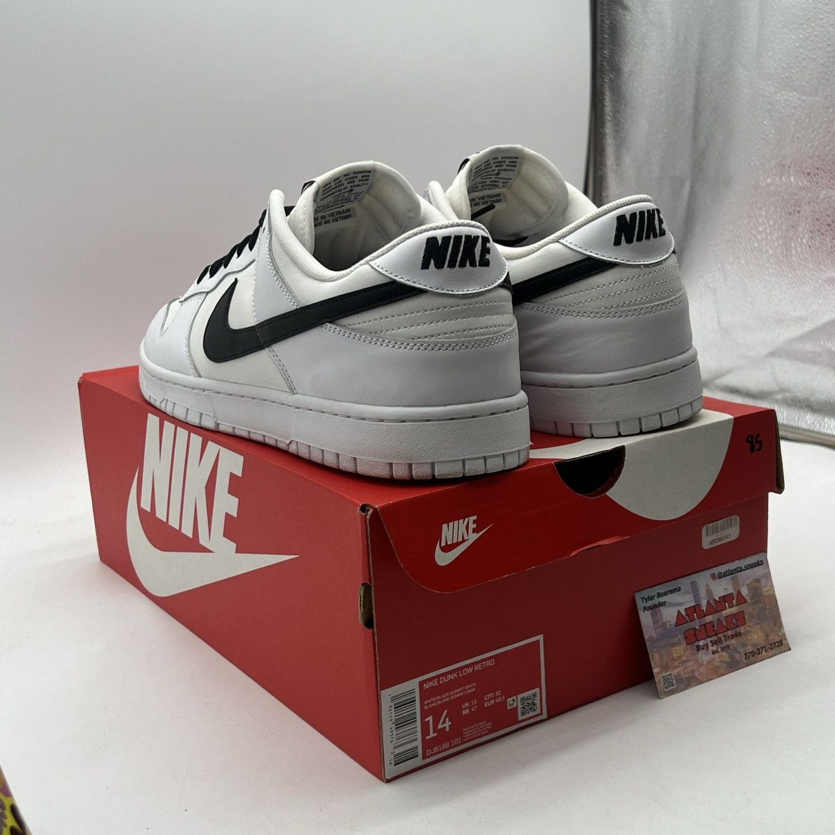 Nike Nike dunk low reverse panda Size US 14 / EU 47 - 4 Thumbnail