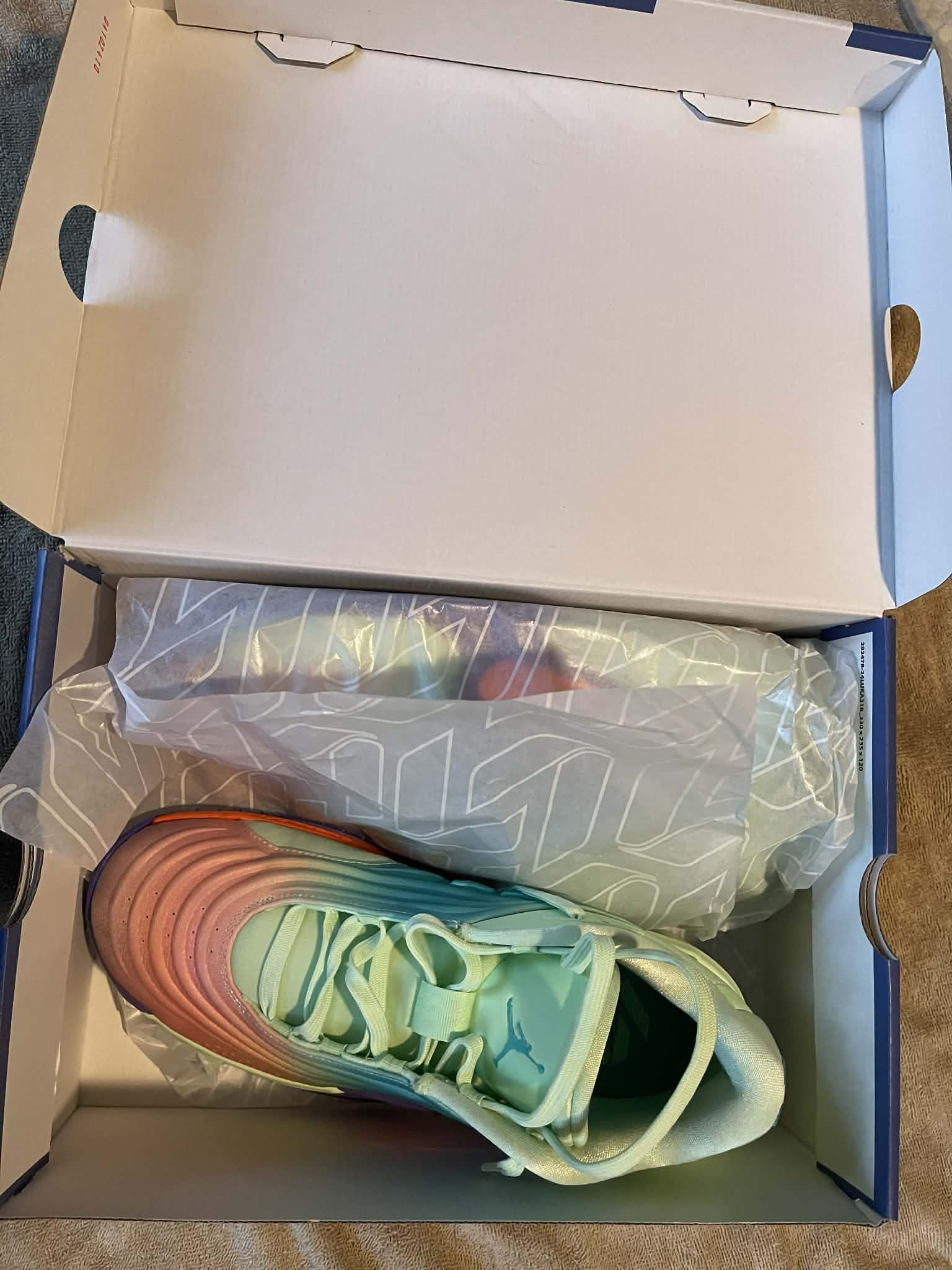 Jordan Brand Jordan Luka 3 "Blurred Vision" Size US 10.5 / EU 43-44 - 6 Thumbnail