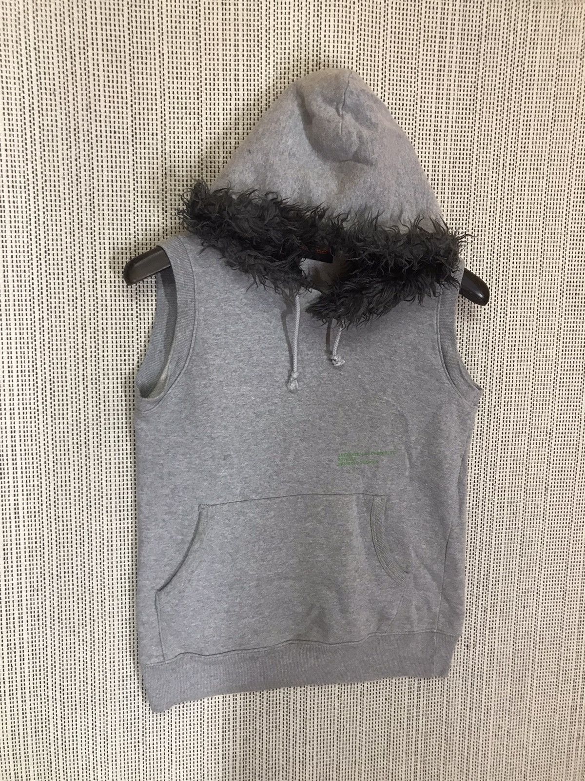 Hysteric Glamour × Japanese Brand × Seditionaries 💥Send offer💥HYSTERIC GLAMOUR HOODIE FUR SLEEVELESS VERY RARE Size US M / EU 48-50 / 2 - 3 Thumbnail