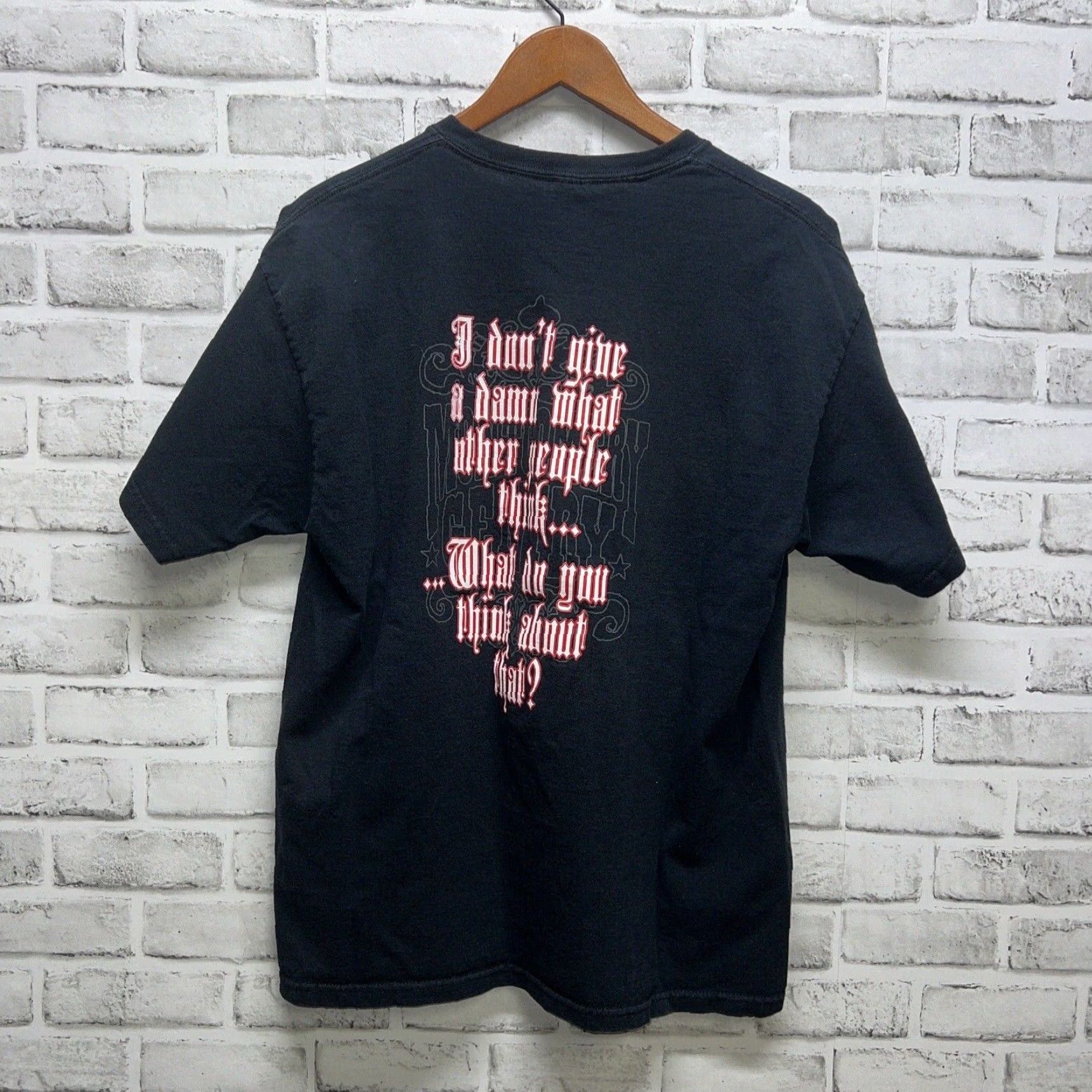 Gildan VINTAGE Montgomery Gentry Music T-Shirt Men Large Black Skull Band 90s Concert Mens Size US L / EU 52-54 / 3 - 4 Thumbnail