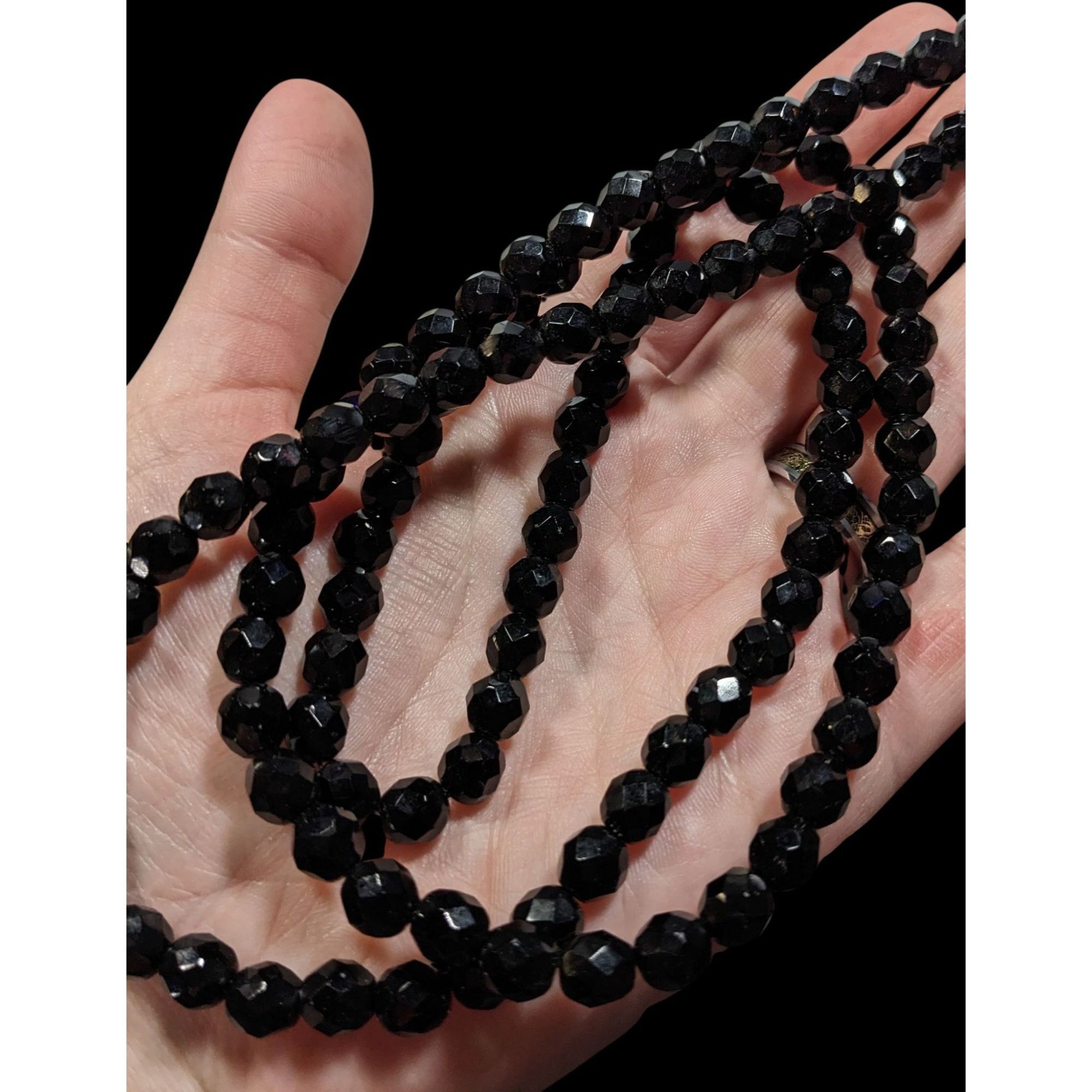 Other Corporate Goth Black Faceted Glass Beaded Necklace Size ONE SIZE - 3 Thumbnail