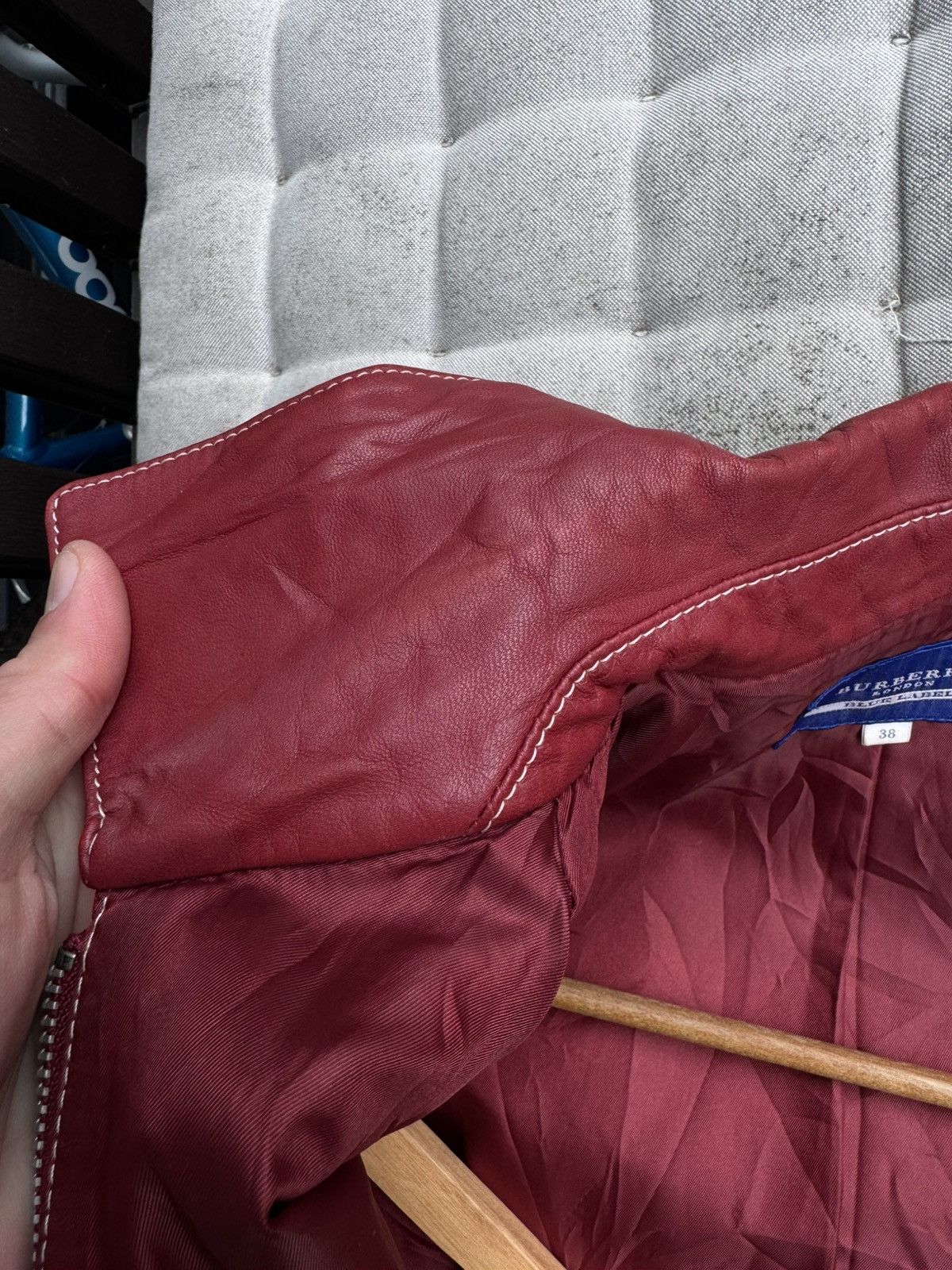 Burberry Prorsum Burberry Blue Label Burgundy Leather jacket Size 38 Size M / US 6-8 / IT 42-44 - 15 Thumbnail