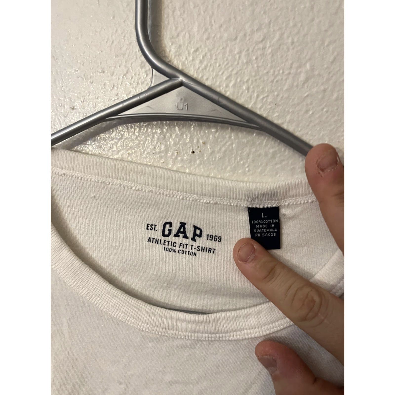 Gap GAP T-Shirt Short Sleeve Crew Neck 100% Cotton White Men L Large Athletic Fit Shirt Size US L / EU 52-54 / 3 - 2 Thumbnail