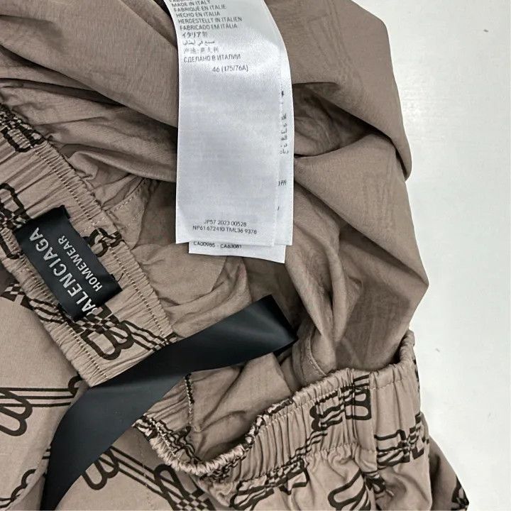 Balenciaga Balenciaga Balenciaga SS22 Logo Print Casual Shorts -2507 Size US 44 / EU 60 - 5 Thumbnail
