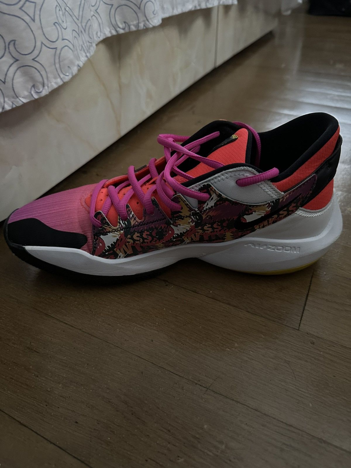 Nike Men’s Nike Zoom Freak 2 NRG “Gradient Fade” Size 10.5 Size US 10.5 / EU 43-44 - 7 Thumbnail