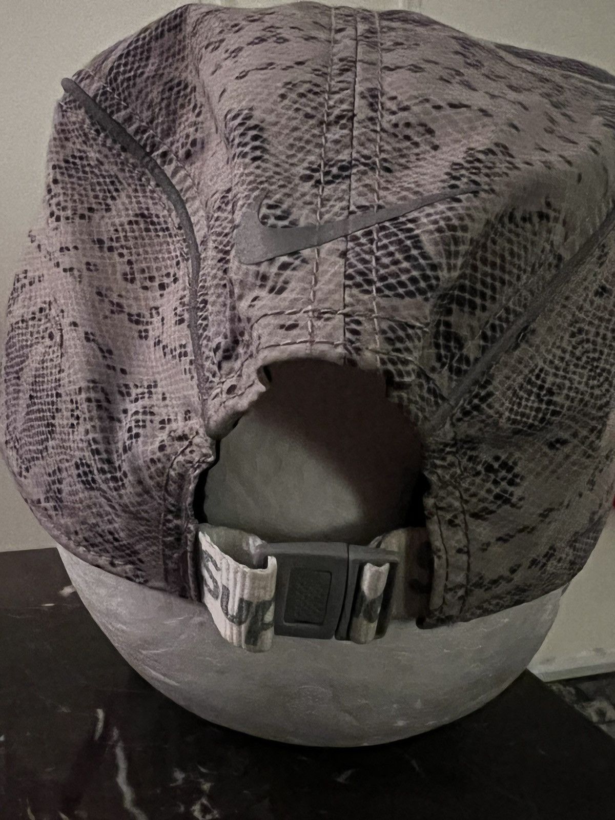 Nike × Supreme Supreme Snakeskin Reflective Camper Nike AirMax Size ONE SIZE - 7 Thumbnail