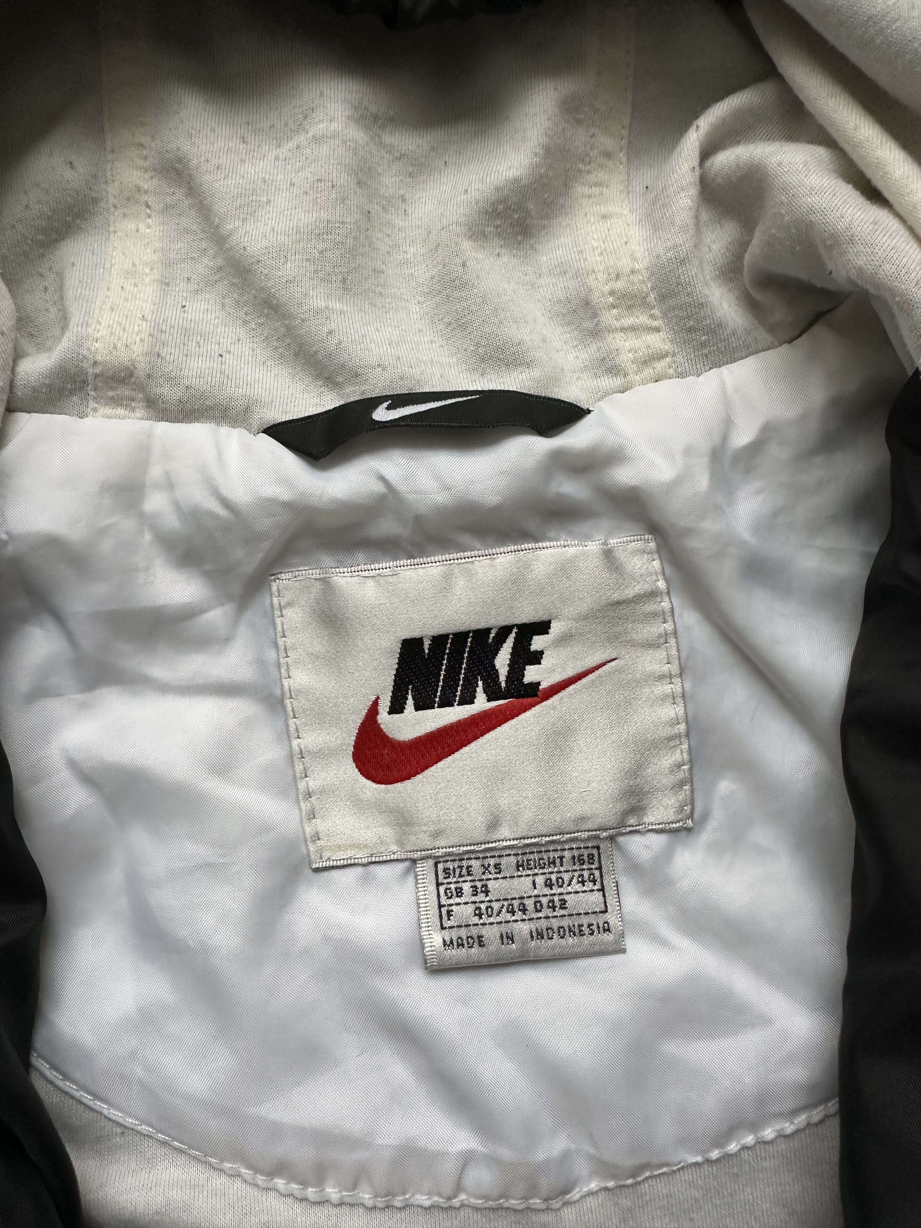 Nike Nike vintage jacket Size US S / EU 44-46 / 1 - 5 Thumbnail