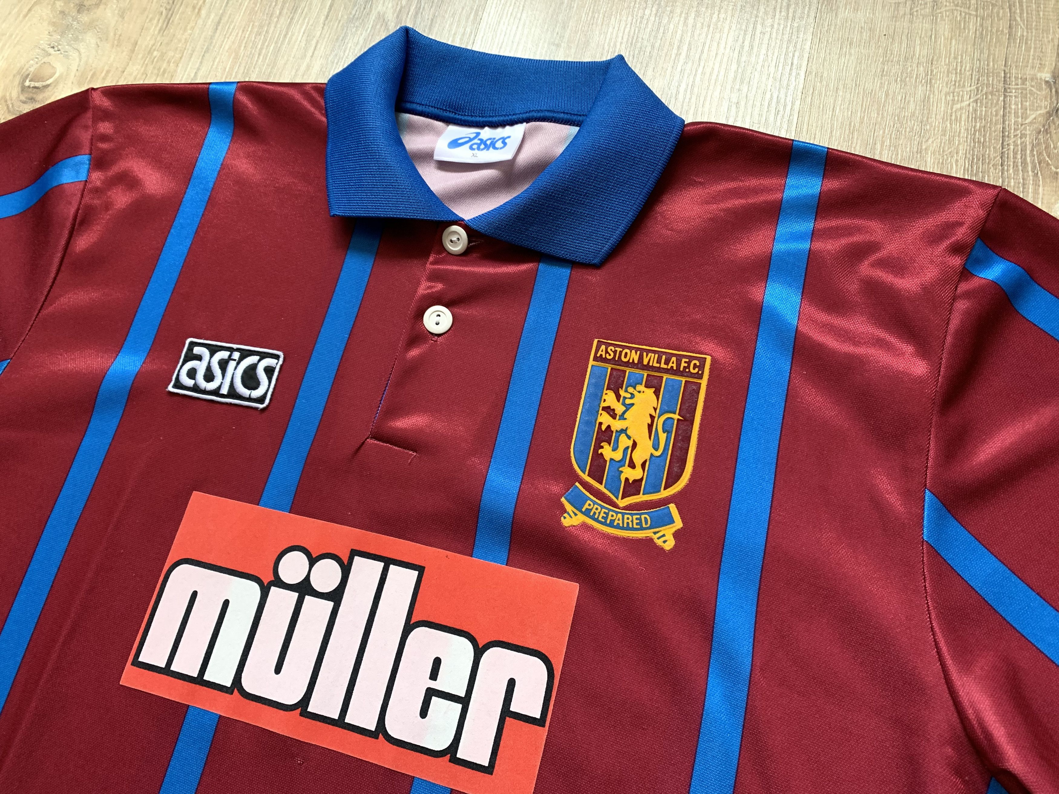 Asics × Vintage Vintage Asics Aston Villa Home Shirt 1993-1995 Size US XL / EU 56 / 4 - 3 Thumbnail