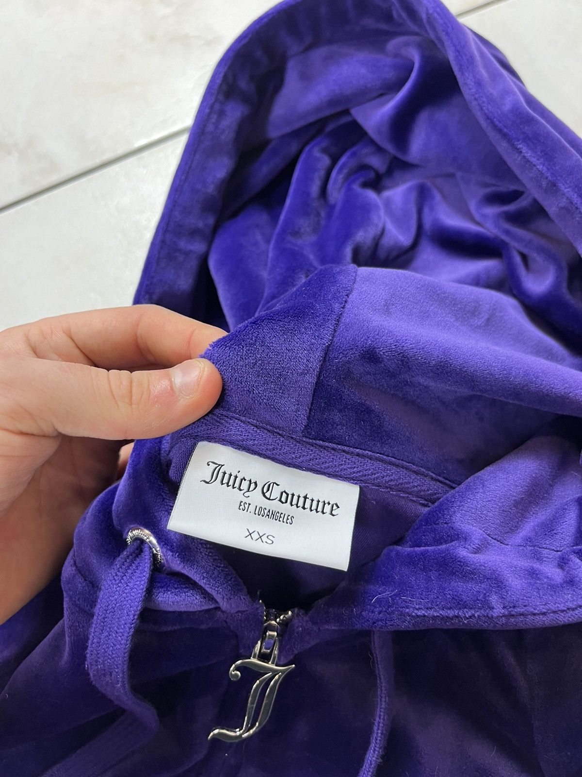Juicy Couture × Vintage Vintage style y2k Juicy Couture velour tracksuit set velvet Size XXS / US 00 / IT 34 - 20 Thumbnail