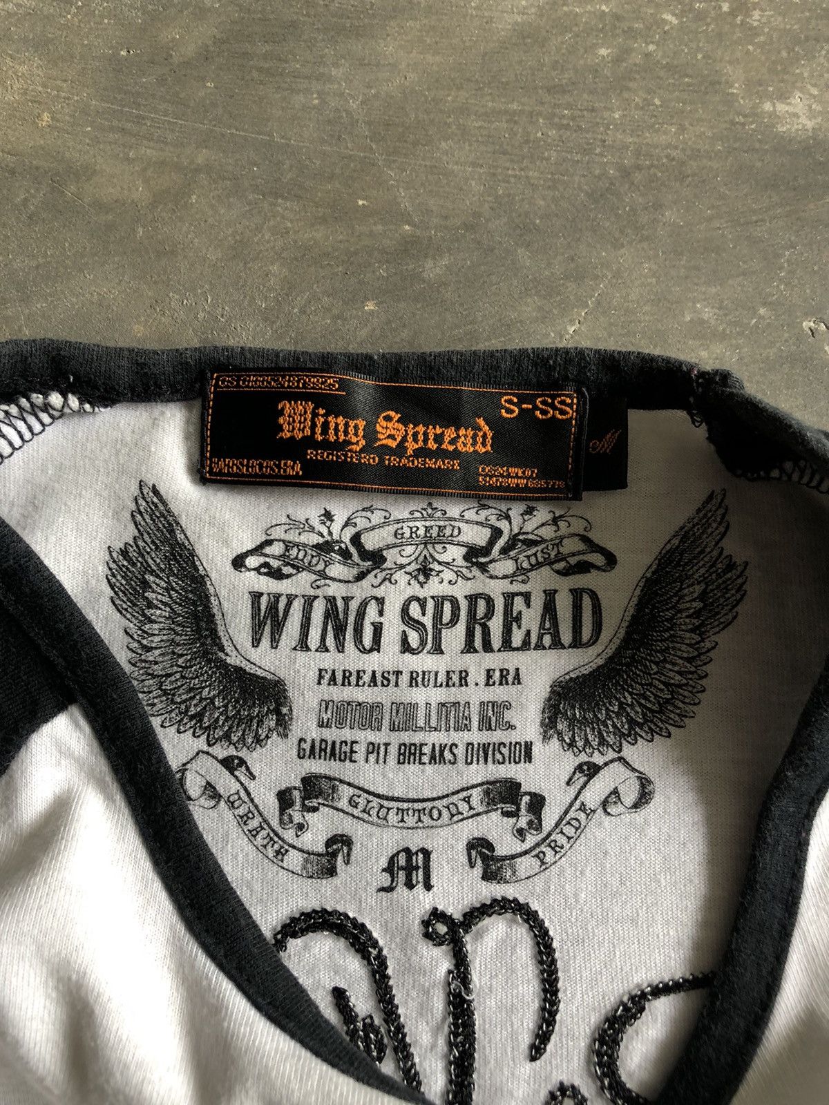 If Six Was Nine × Japanese Brand × Mexican Threads Wing Spread Skull El respeto Mexicanos Poem longsleeve Size US S / EU 44-46 / 1 - 6 Thumbnail