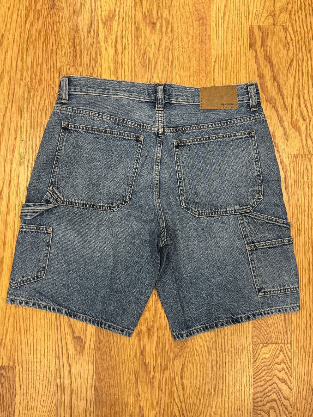 Madewell Madewell Denim Carpenter Shorts in Rees Wash Size US 32 / EU 48 - 2 Thumbnail