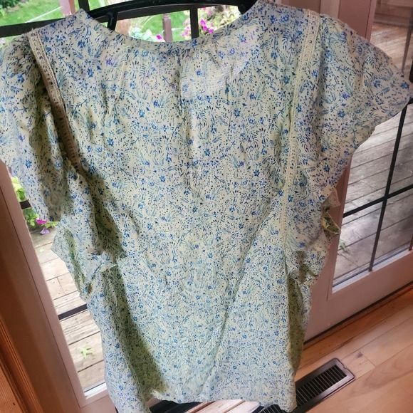 Lucky Brand Lucky Brand Yellow Blue Floral Smock Short Sleeve Sz. M Top Size M / US 6-8 / IT 42-44 - 2 Thumbnail