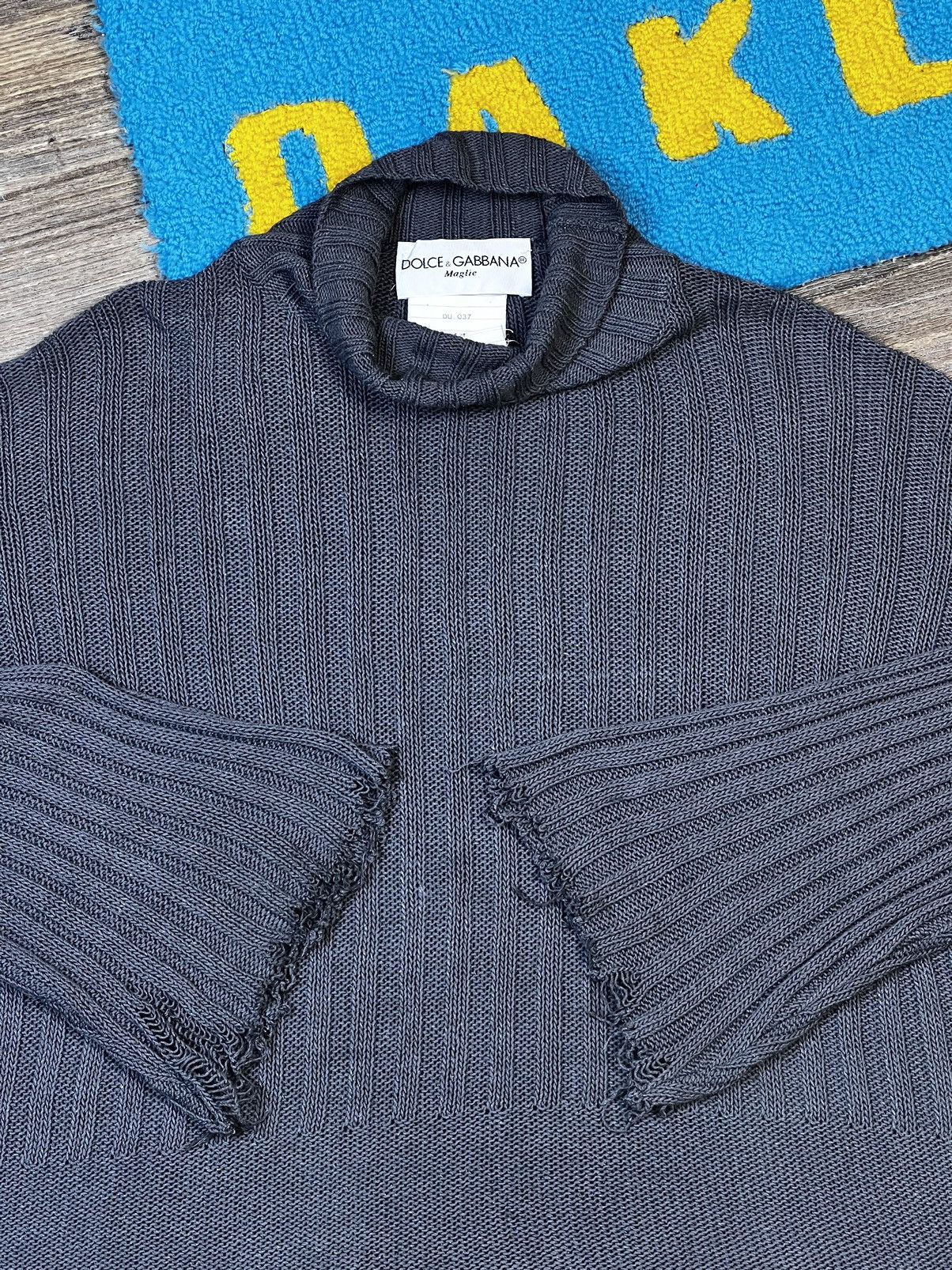 Dolce & Gabbana × Vintage 90’s Vintage Dolce&Gabbana Oversized Distressed Grey Sweater Size L / US 10 / IT 46 - 1 Thumbnail