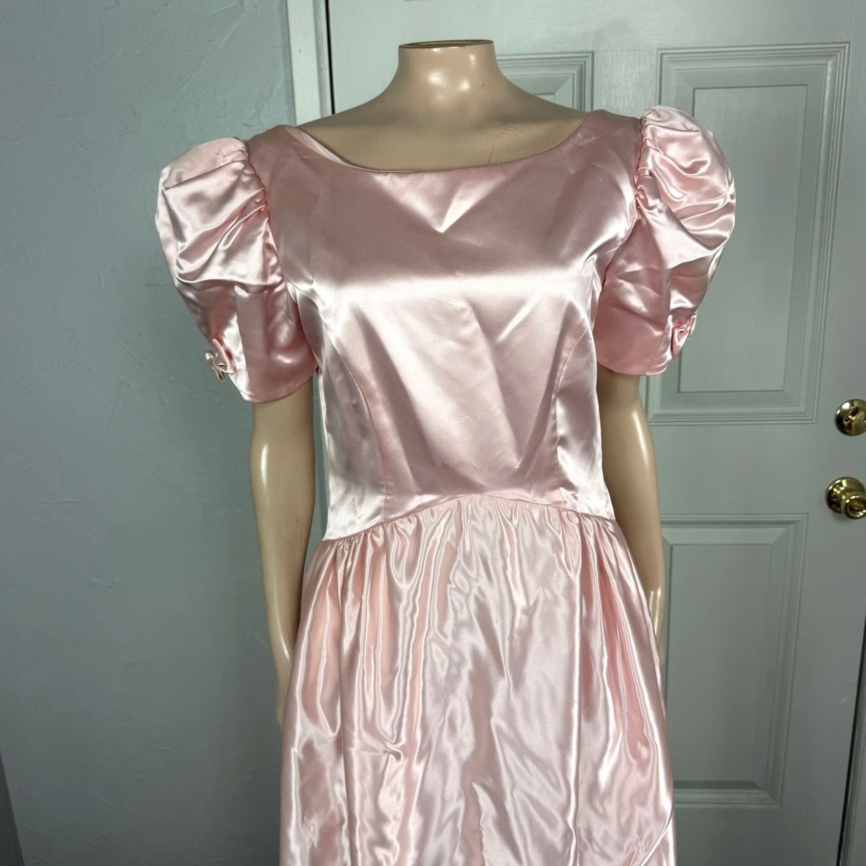Vintage VINTAGE 80s 90's Women Dress Formal Satin Bow Puff Sleeve Long Pink Office Party Ball Gown Womens S Short Sleeve Round Neck Zip Size S / US 4 / IT 40 - 3 Thumbnail