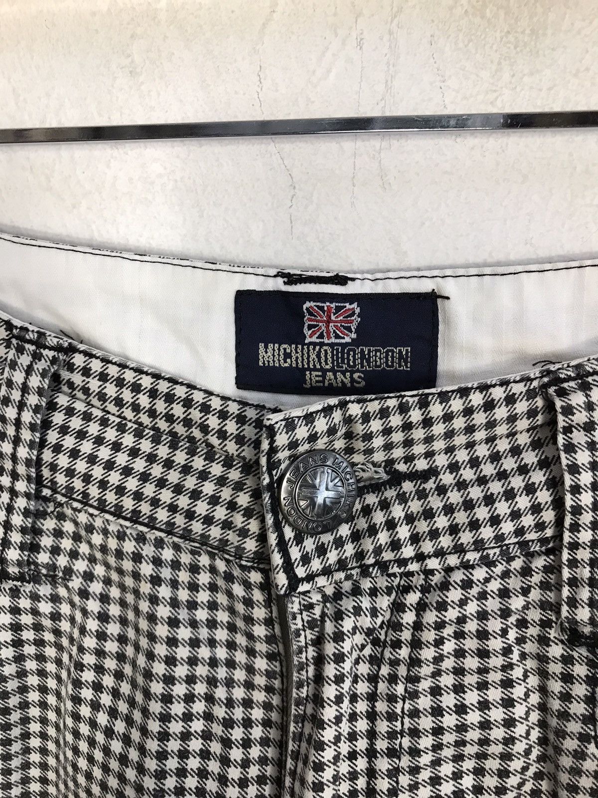 Japanese Brand × Vintage Michiko London Jeans Design Plaid Zipper Short Pants Size US 30 / EU 46 - 8 Thumbnail