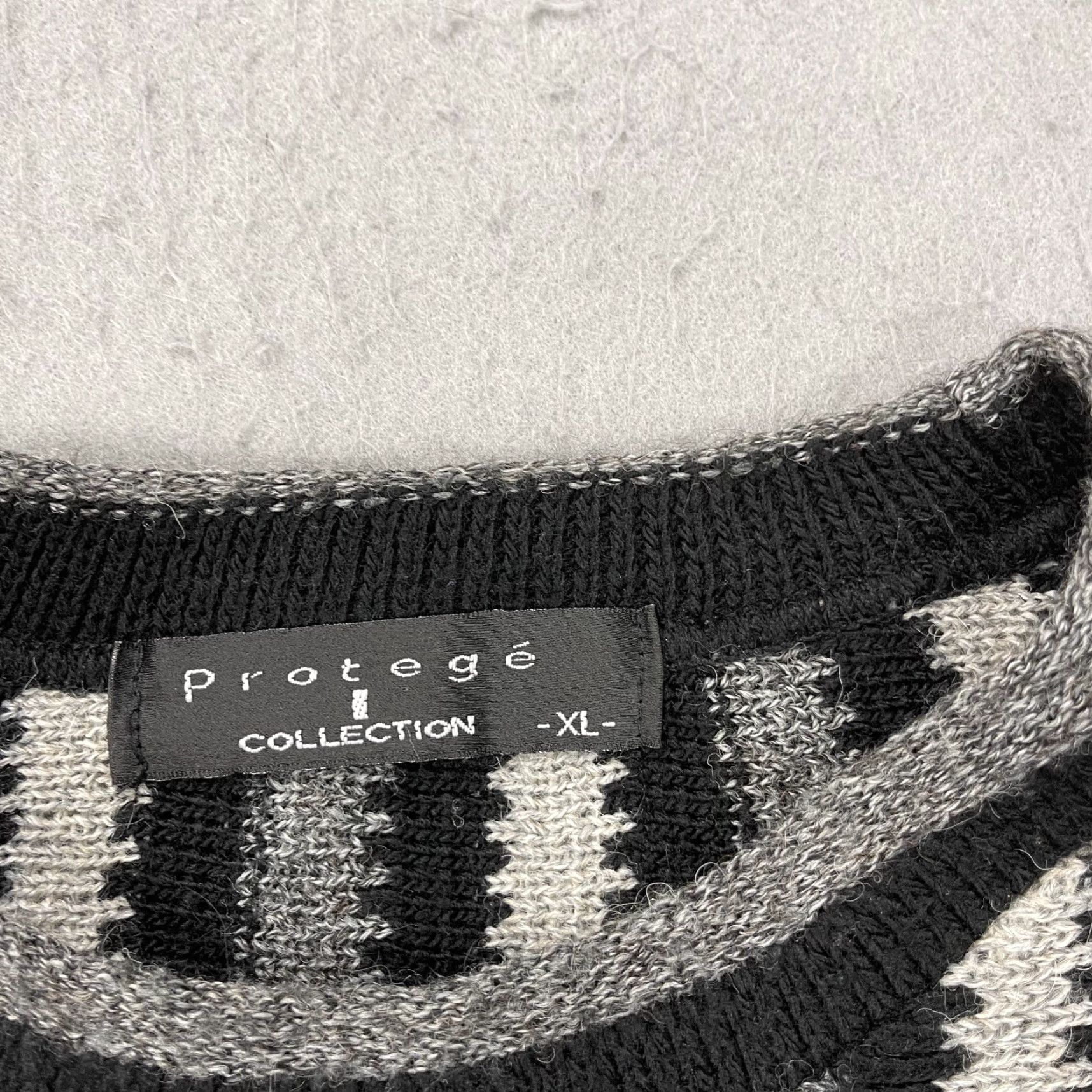 Coogi VINTAGE Protege Sweater Mens XL Gray 90s Coogi Style Abstract Knit Pullover Crew Neck Striped All Seasons Size US XL / EU 56 / 4 - 4 Thumbnail