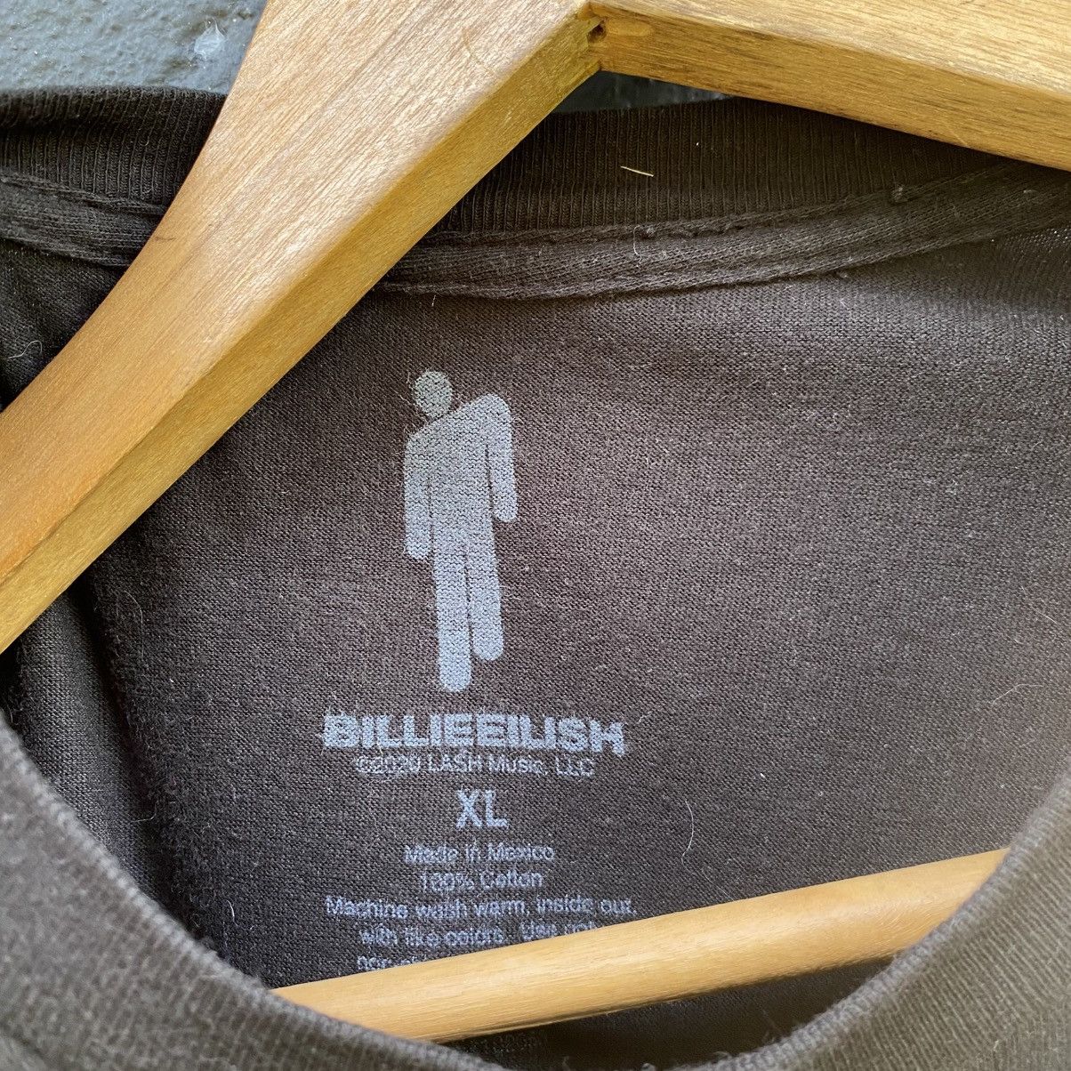 Billie Eilish Thrashed Faded Billie Eilish Band Tee Size US XL / EU 56 / 4 - 6 Thumbnail
