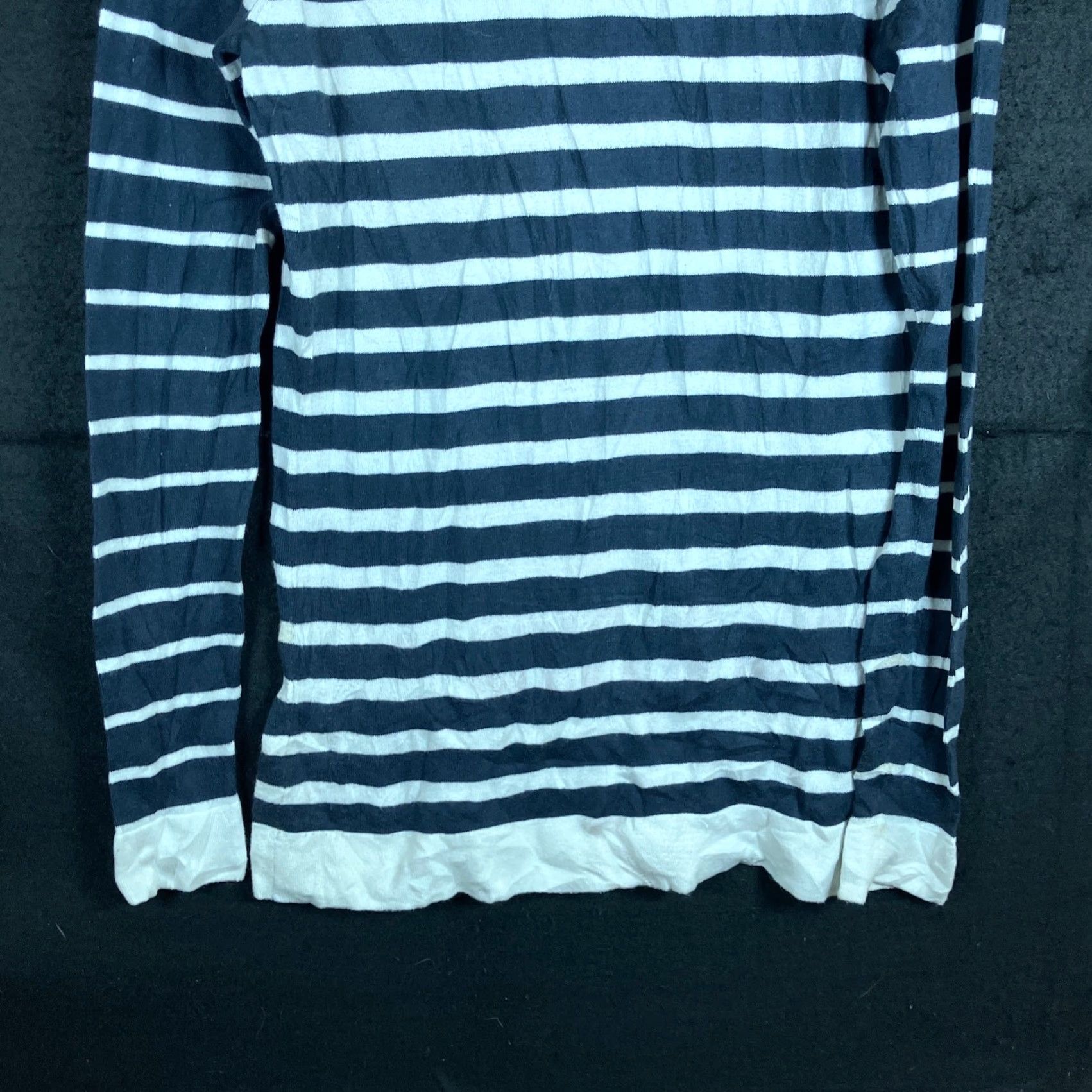 Banana Republic Banana Republic Women Sweater Navy White Striped Crew Neck Wool Blend M Pullover Knit Casual Workwear 30 Day Returns Womens Size M / US 6-8 / IT 42-44 - 3 Thumbnail