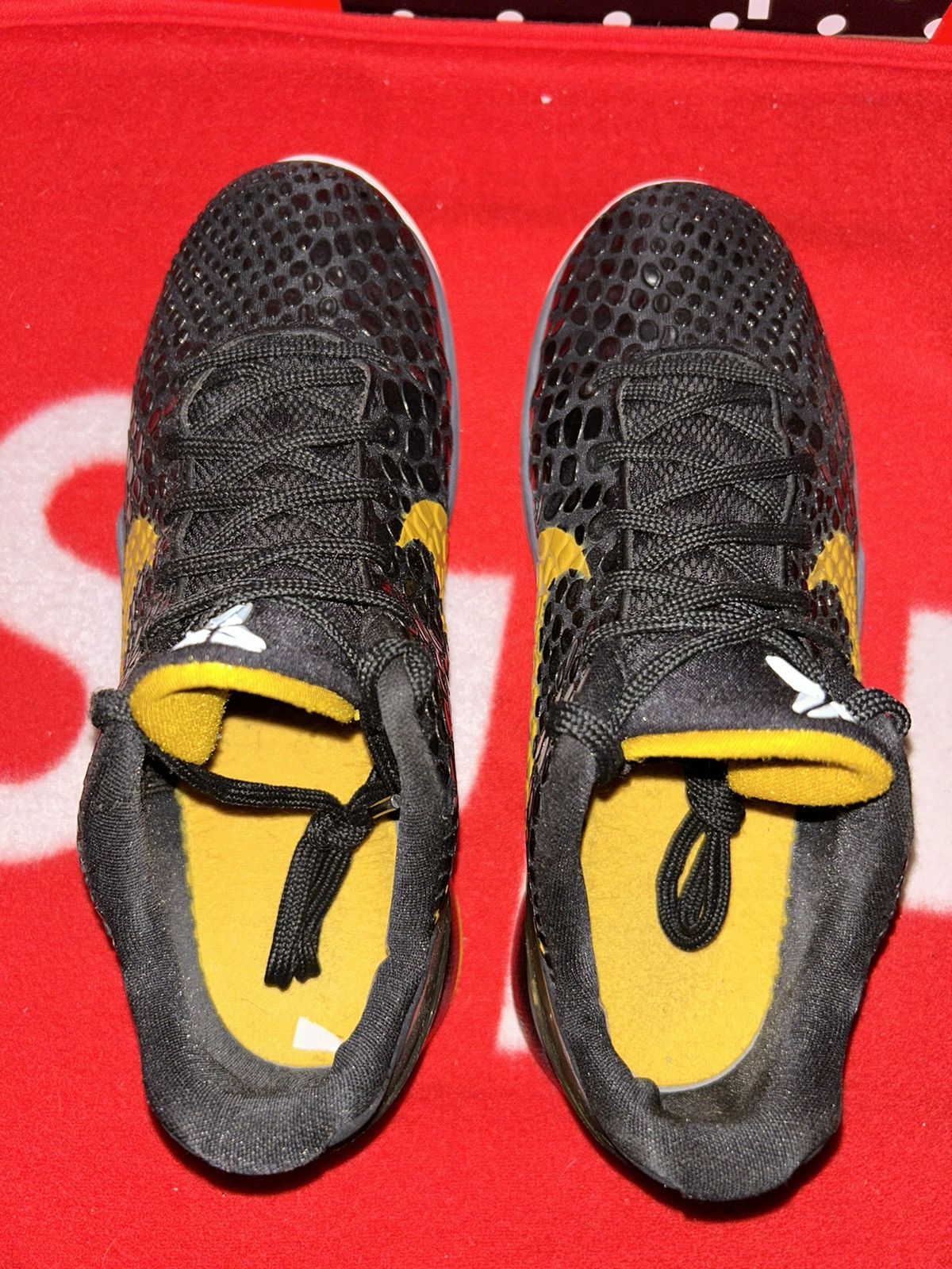 Nike Nike Kobe 6 GS 'Black Del Sol' 429913 001 size 5.5y Size US 5.5 / EU 38 - 4 Thumbnail