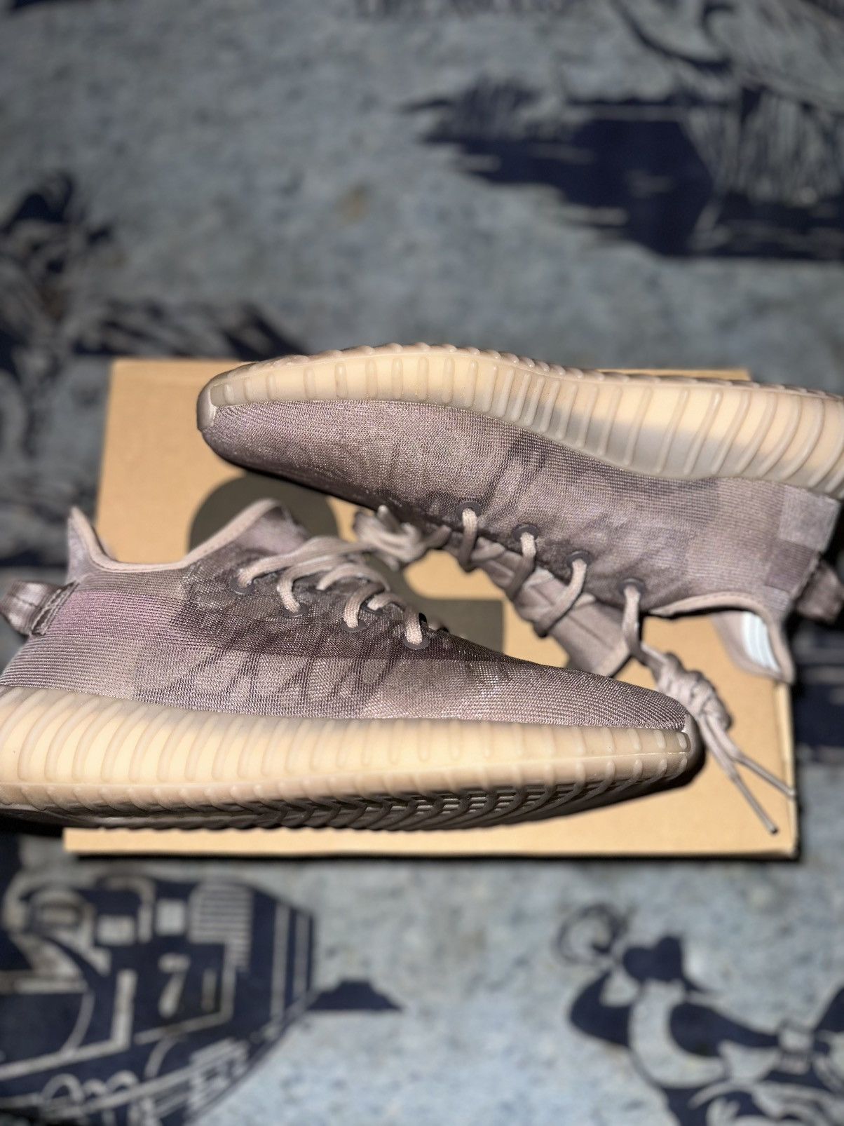 Adidas × Kanye West Yezzy 350 Size US 8 / EU 41 - 1 Thumbnail