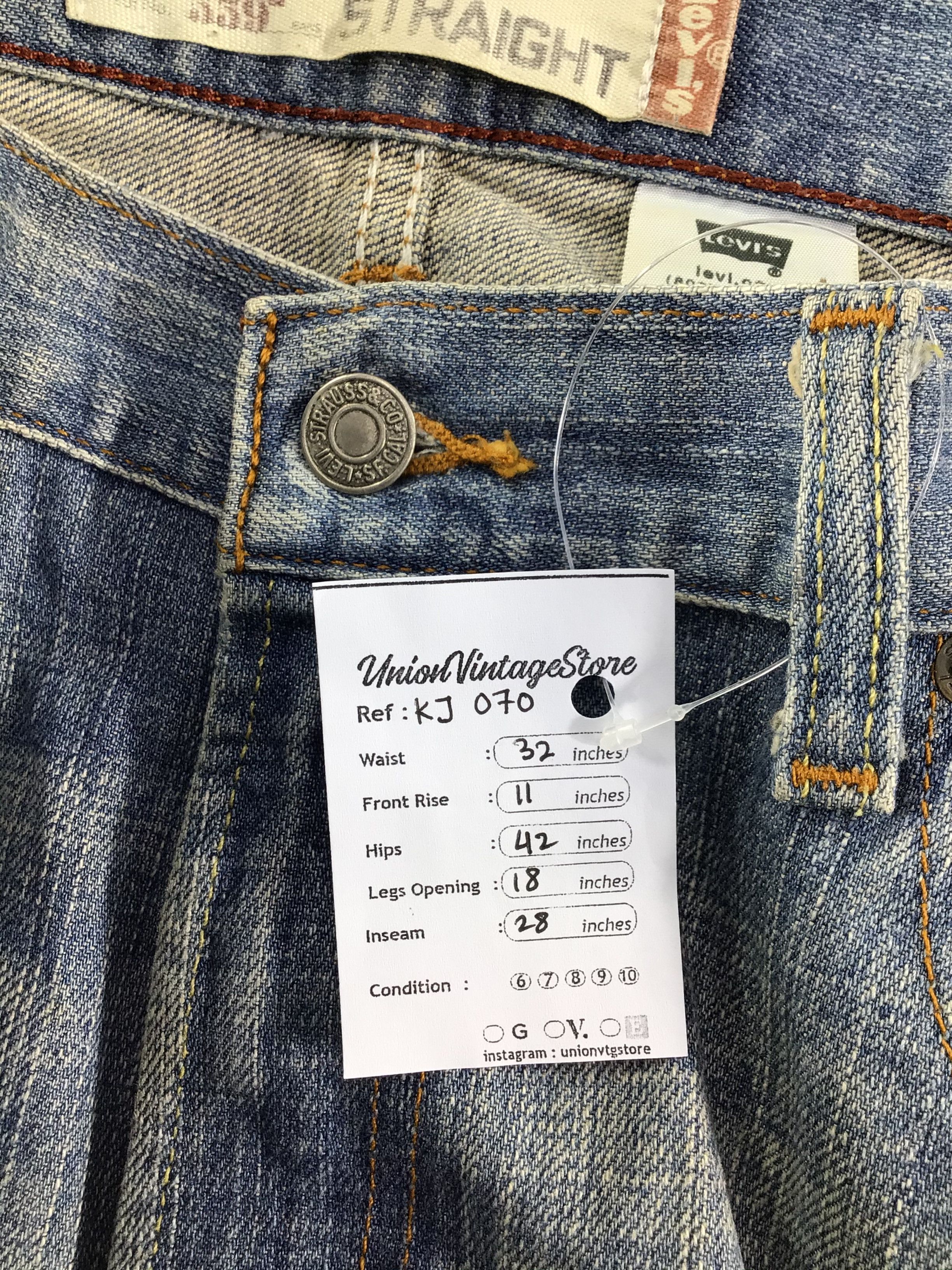 Levi's Vintage Levis 559 Jeans Faded Blue Denim KJ070 Size US 30 / EU 46 - 12 Thumbnail