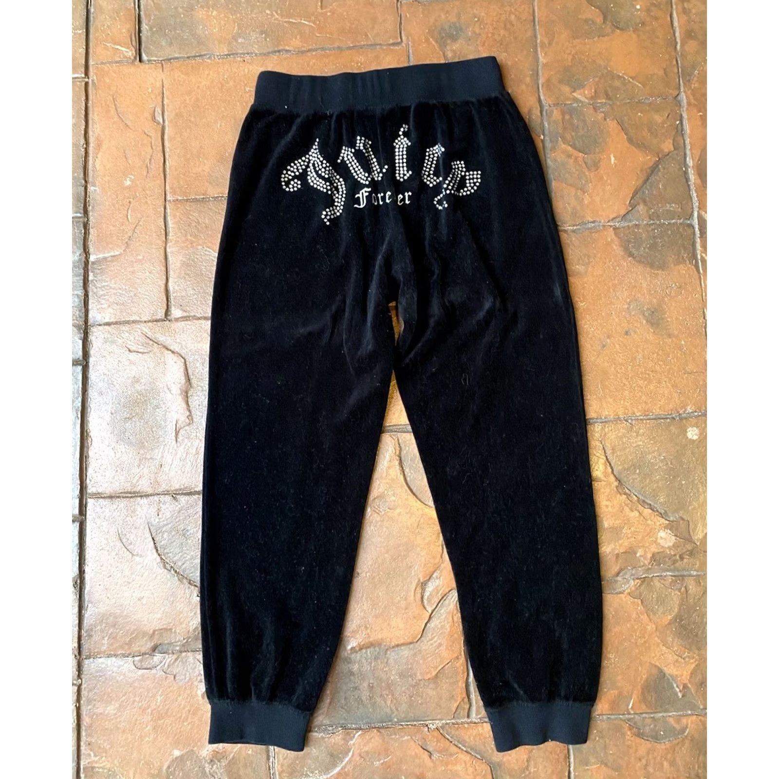 Juicy Couture VINTAGE Juicy Couture x Forever 21 Velour Jogger Sweatpants M Black Rhinestones Sweatpants Women Size 32" / US 10 / IT 46 - 2 Thumbnail