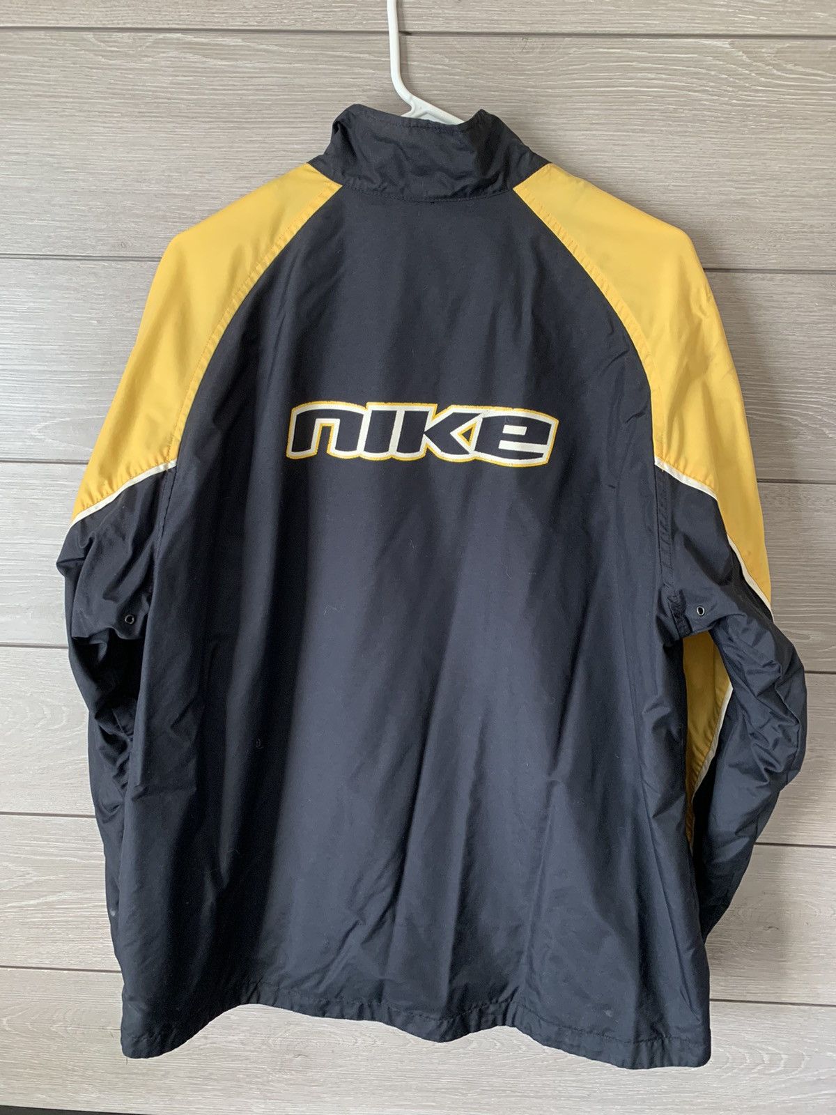 Nike × Vintage Vintage Nike Logo Windbreaker Size US L / EU 52-54 / 3 - 1 Thumbnail