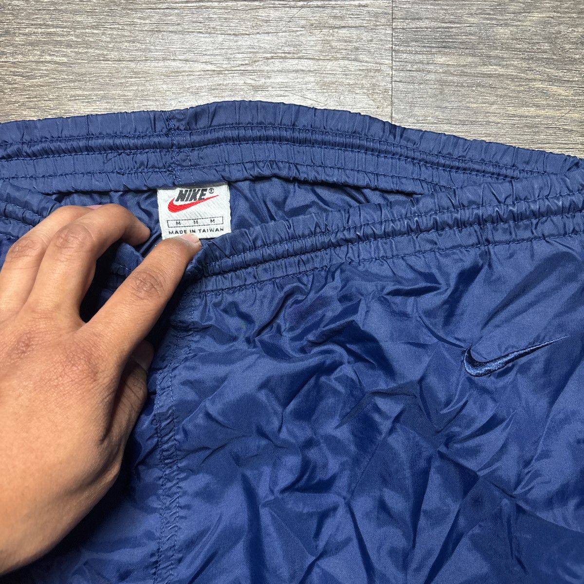 Nike Navy nike track pants baggy medium Size US 32 / EU 48 - 2 Thumbnail