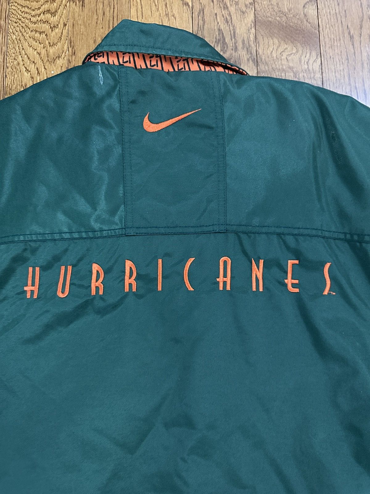 Nike Rare Vintage 90s U Miami Nike Green Coat Jacket Size XL Size US XL / EU 56 / 4 - 10 Thumbnail