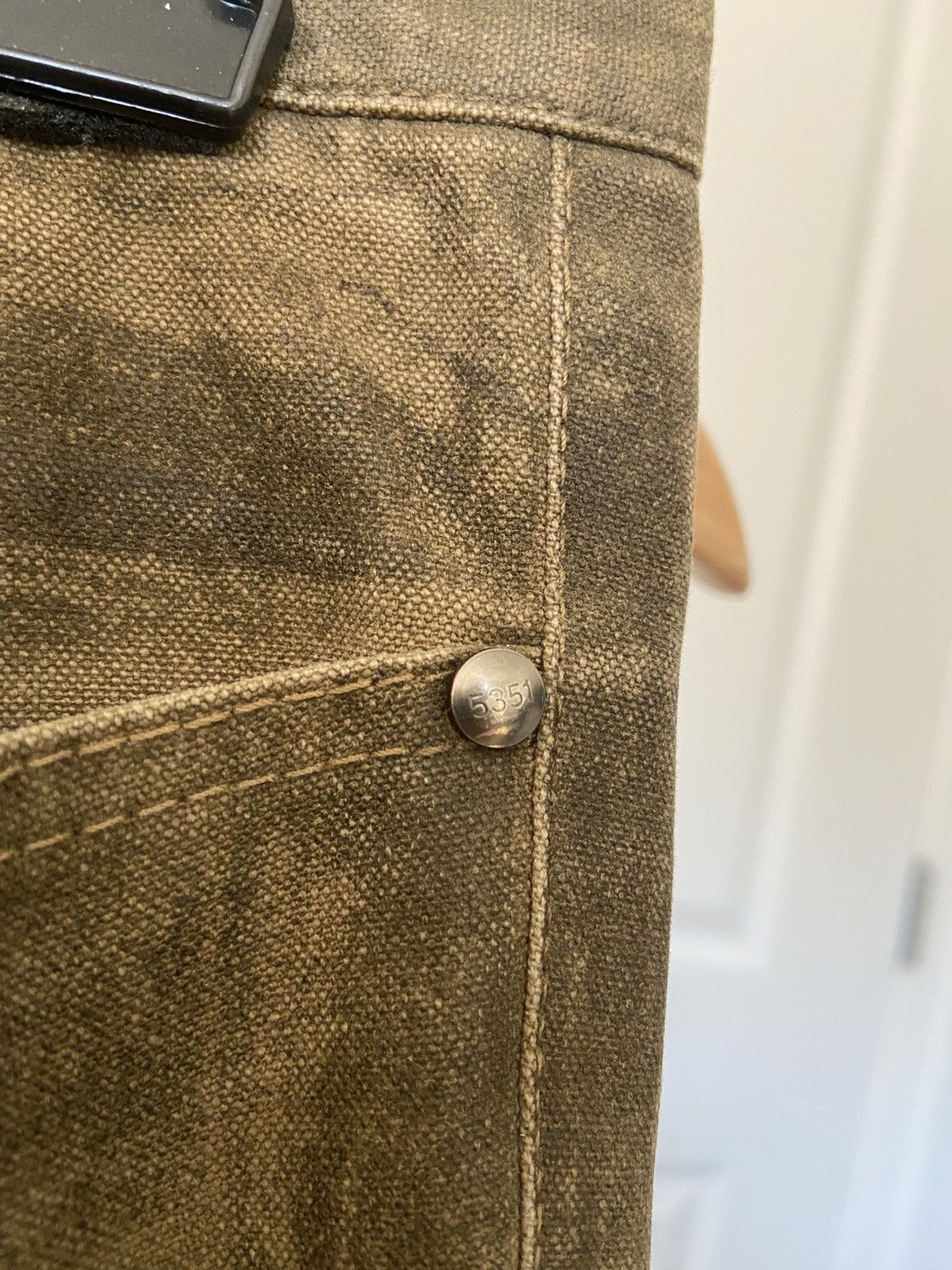 5351 POUR LES HOMMES 5351 - waxed denim Size US 30 / EU 46 - 7 Thumbnail