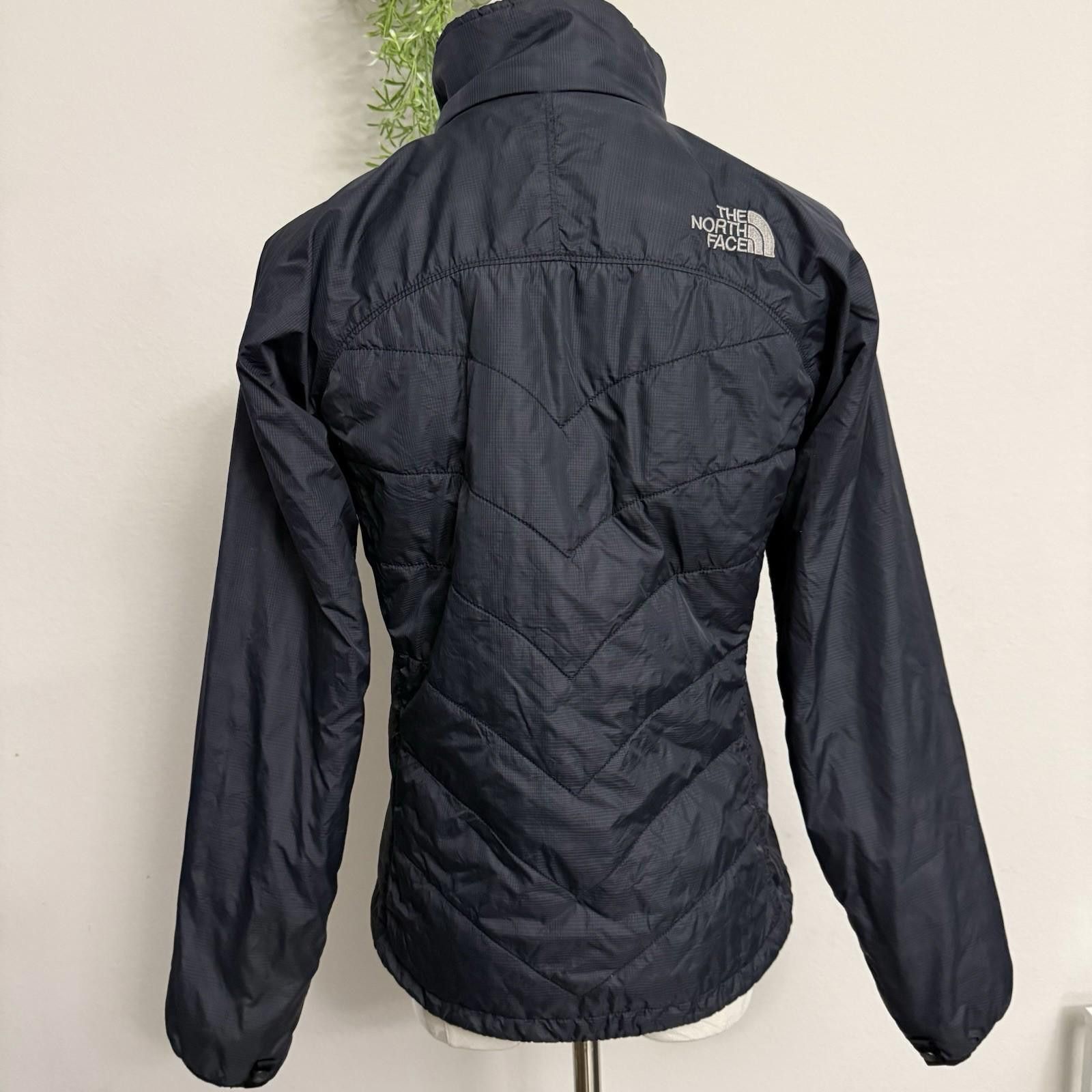 The North Face North Face Puff Zip Up Womens XS Size XS / US 0-2 / IT 36-38 - 2 Thumbnail