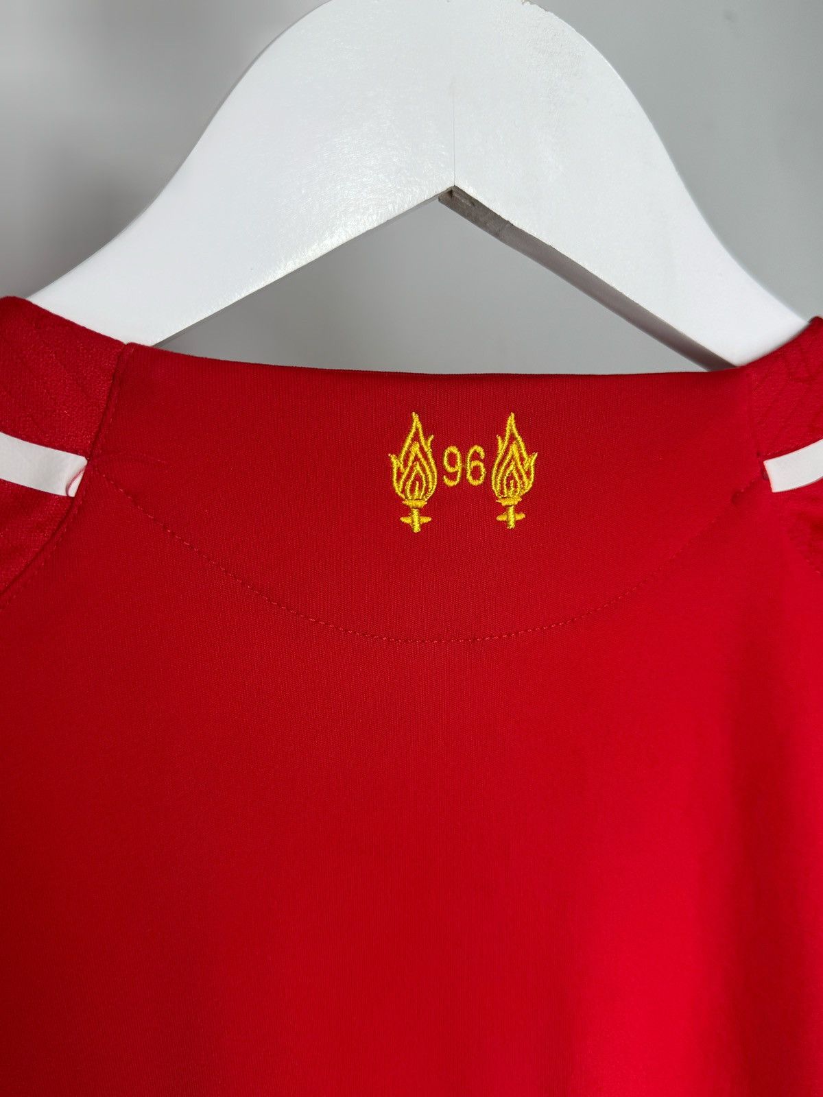 Other Warrior Liverpool FC 2014/15 Home Football Shirt Jersey Size US XL / EU 56 / 4 - 16 Thumbnail
