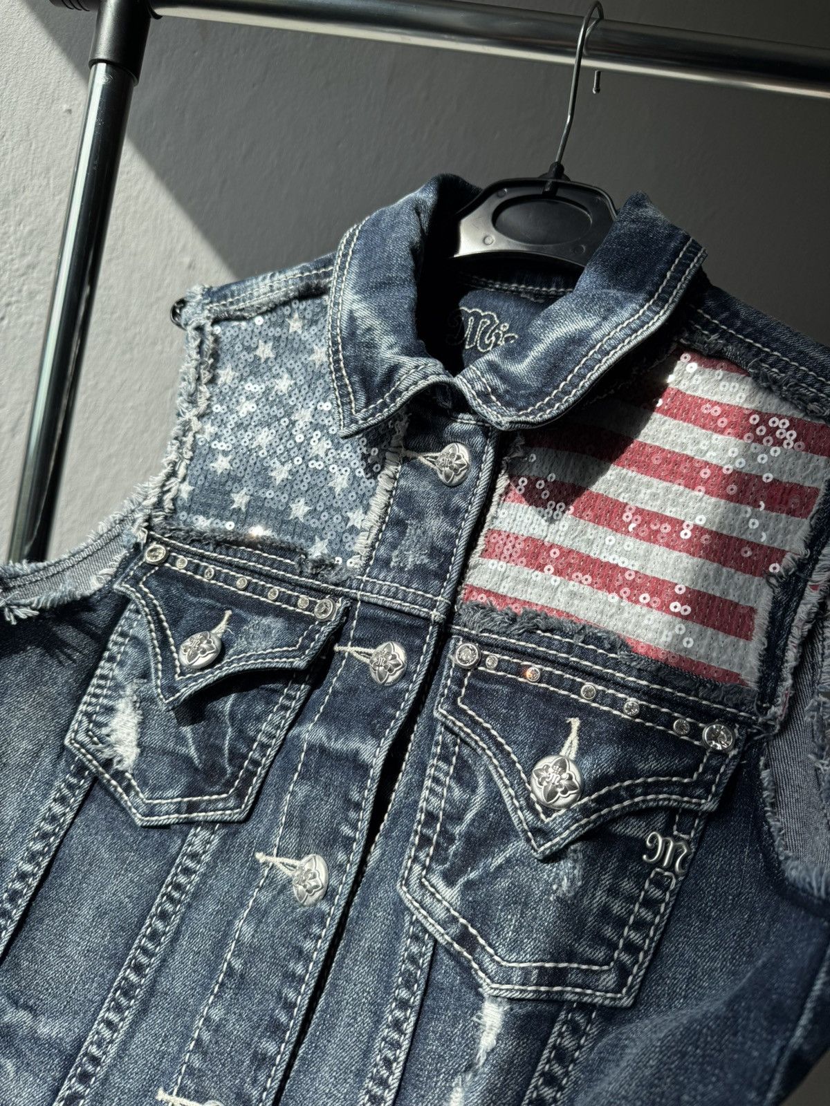 If Six Was Nine × Japanese Brand × Miss Me Miss Me Denim Vest Jacket Japanese y2k cowboy beyonce style Size S / US 4 / IT 40 - 3 Thumbnail