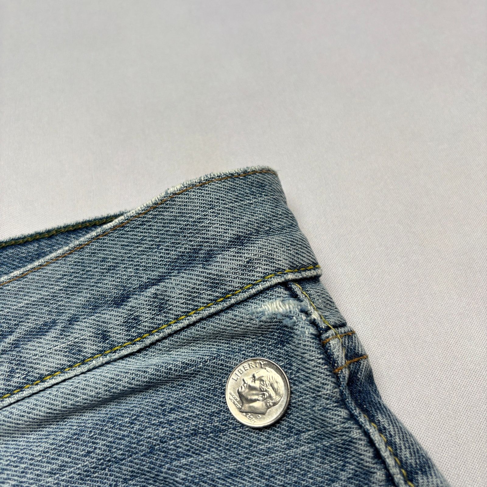 Sid Mashburn $185 Sid Mashburn Light Wash Denim 36x30 Slim Straight Jeans Size US 36 / EU 52 - 11 Thumbnail