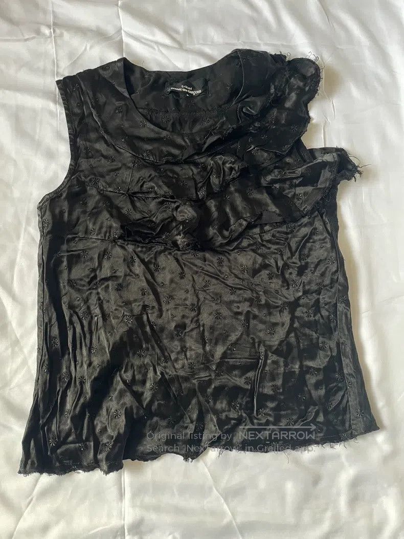 Comme des Garcons Comme Des Garcons Black Embroidered Floral Top Size S / US 4 / IT 40 - 1 Thumbnail