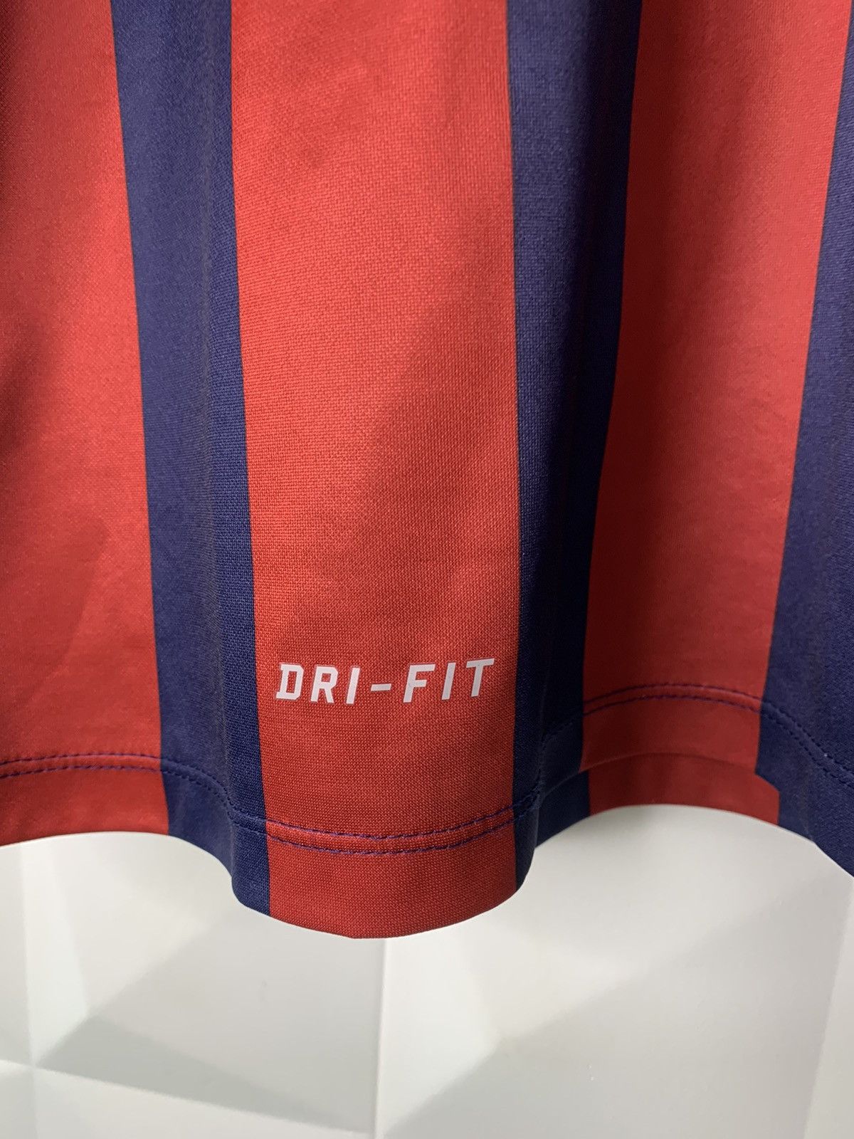 Other BARCELONA 2013 2014 Home Football Shirt Soccer Jersey Nike Size US XL / EU 56 / 4 - 6 Thumbnail