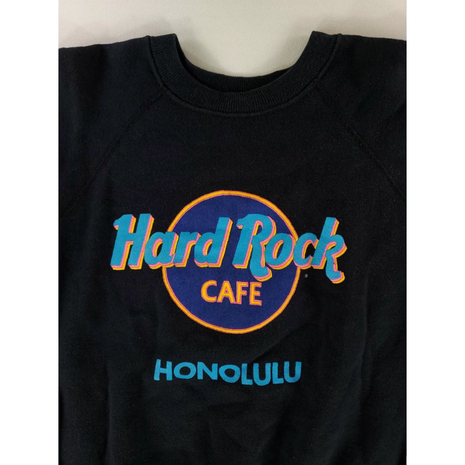 Hard Rock Cafe VINTAGE Hard Rock Cafe Sweatshirt L Mens Black Long Sleeve 90s Honolulu Pullover Size US L / EU 52-54 / 3 - 2 Thumbnail
