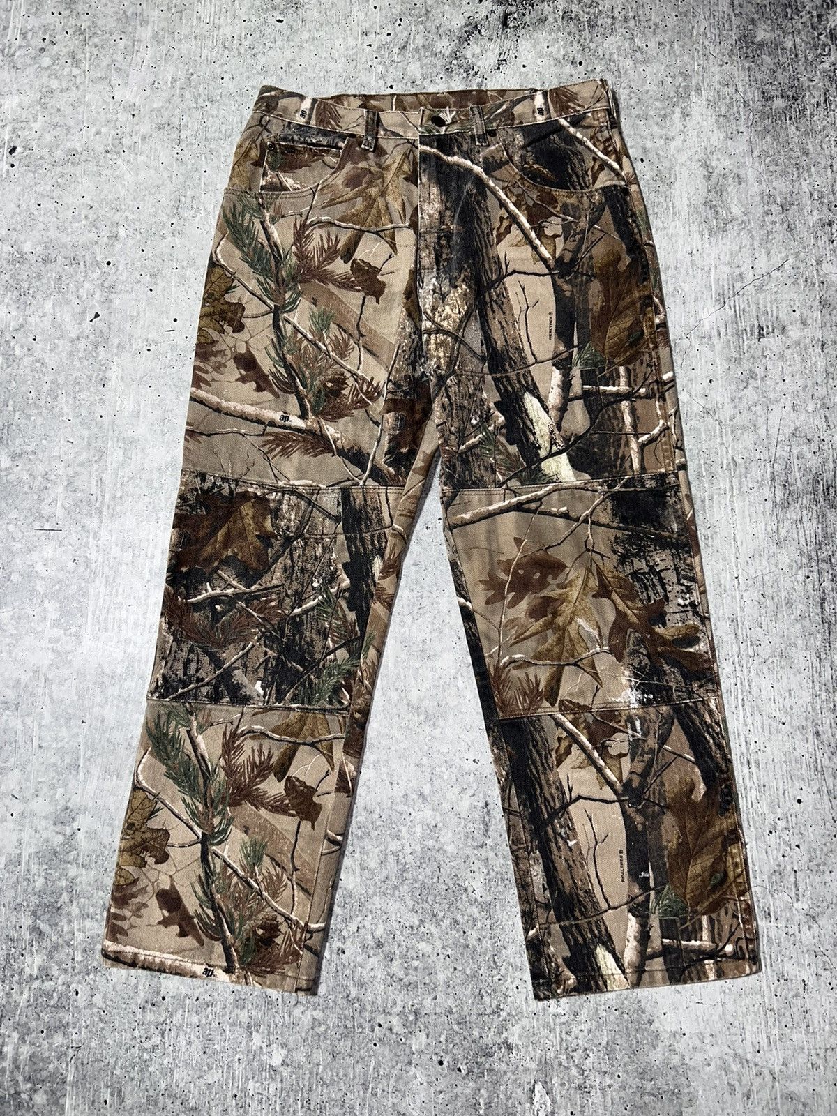 image of Vintage Y2K Realtree Camo Double Knee Pants, Men's (Size 34)