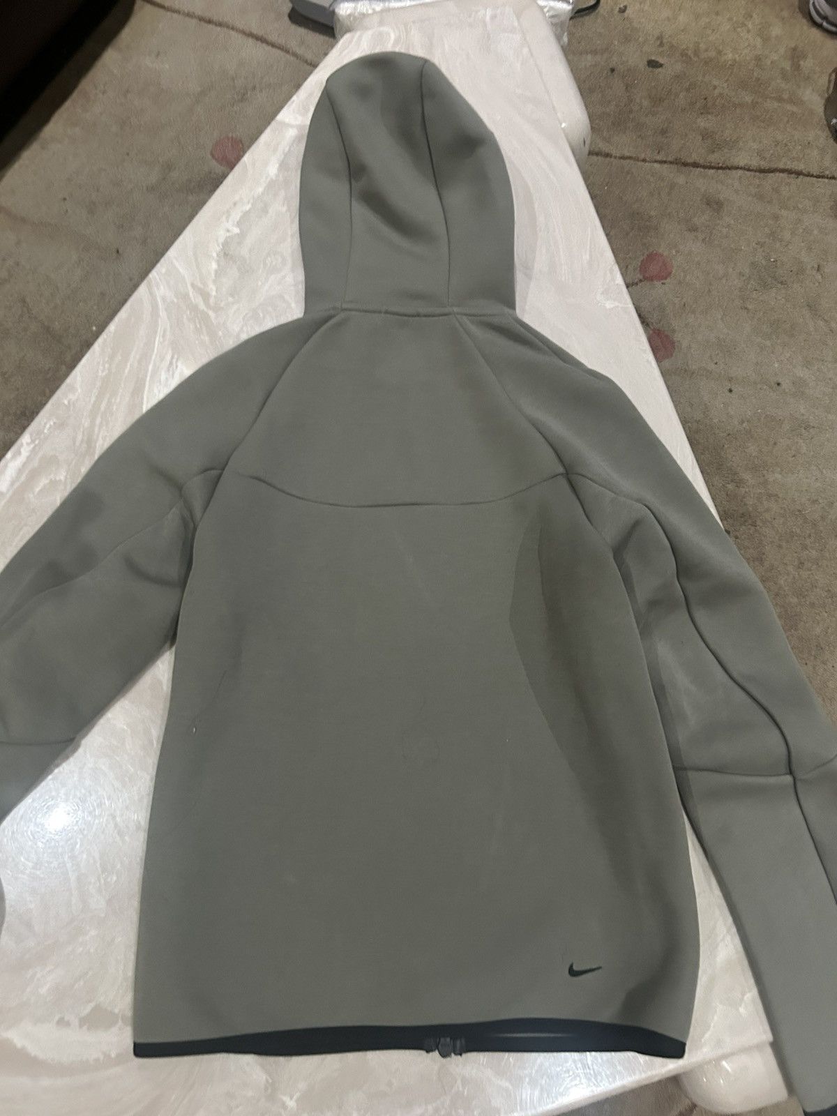Nike Nike Sportswear Tech Fleece Men's Full-Zip Hoodie Mica Green Size US XS / EU 42 / 0 - 2 Thumbnail