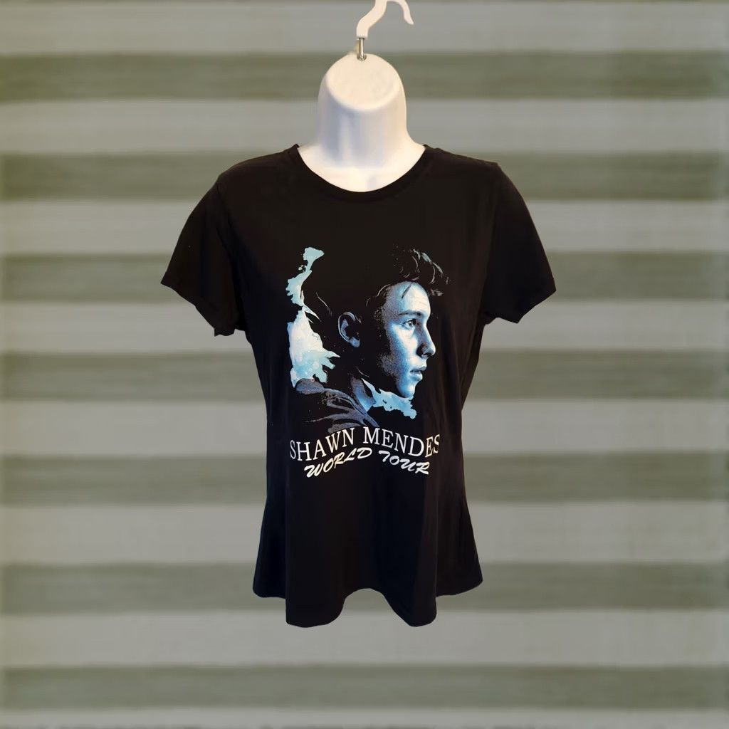 Port & Company Shawn Mendes World Tour Black T Shirt Womens Size Small Size S / US 4 / IT 40 - 1 Thumbnail