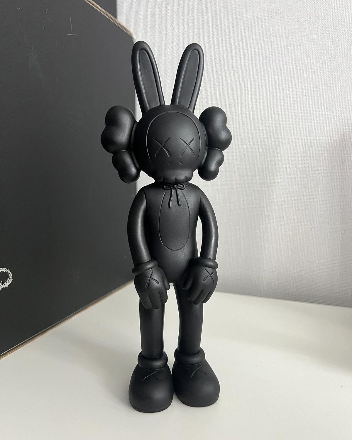 image of Kaws Accomplice 2002 Vinyl Figure Black, Women's
