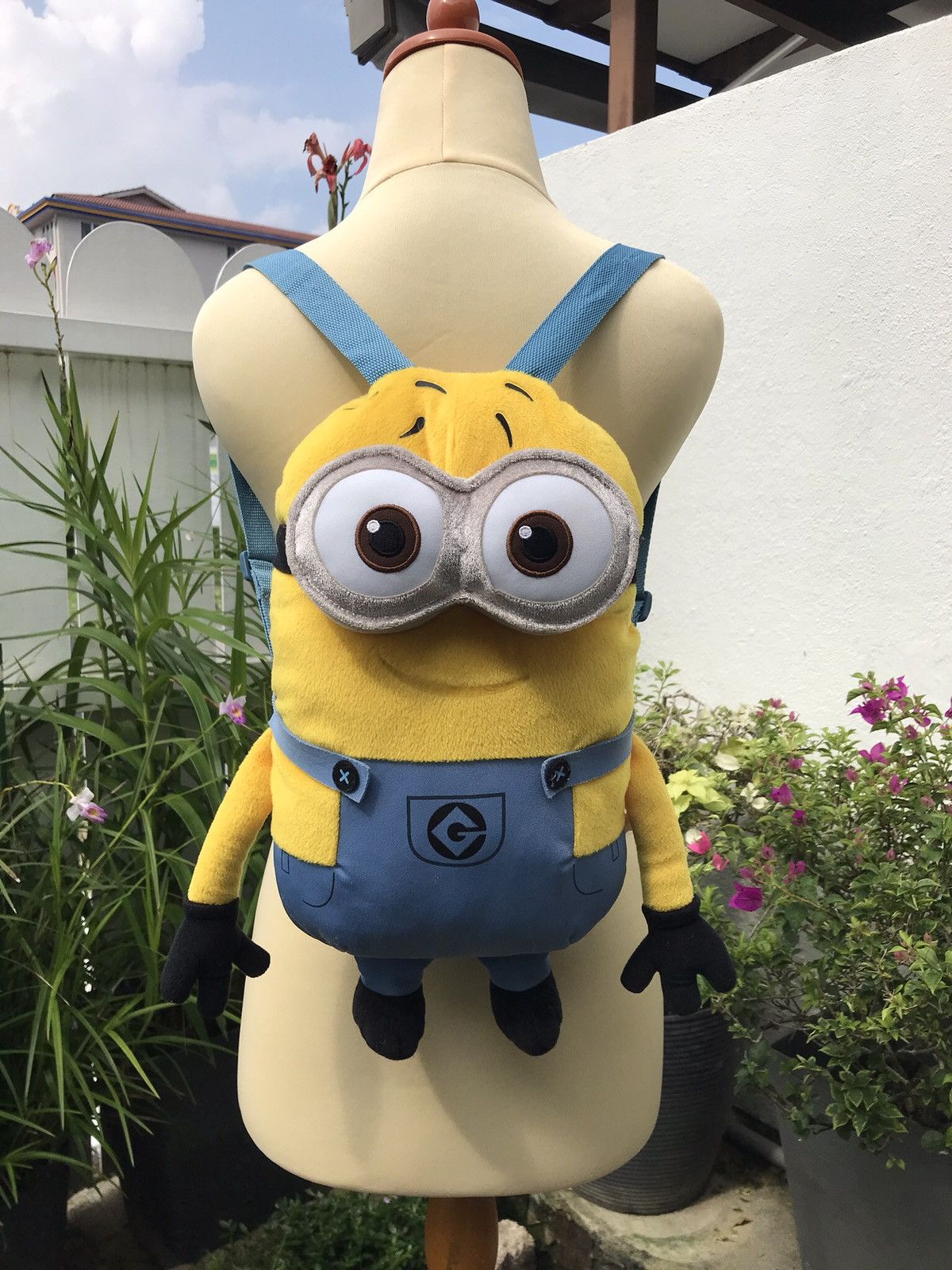 Japanese Brand DESPICABLE ME 3 MINIONS ESCAPE PREMIUM PLUSH BACKPACK Size ONE SIZE - 2 Thumbnail