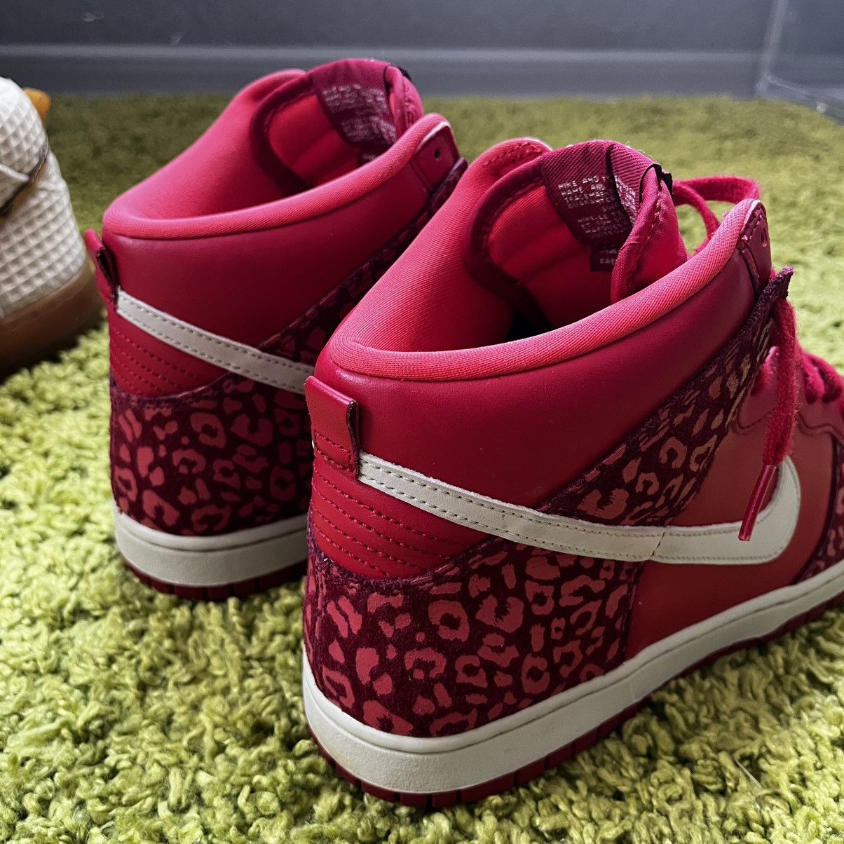 Nike Nike Dunk Red Leopard Vintage 2011 Size US 9 / EU 42 - 5 Thumbnail